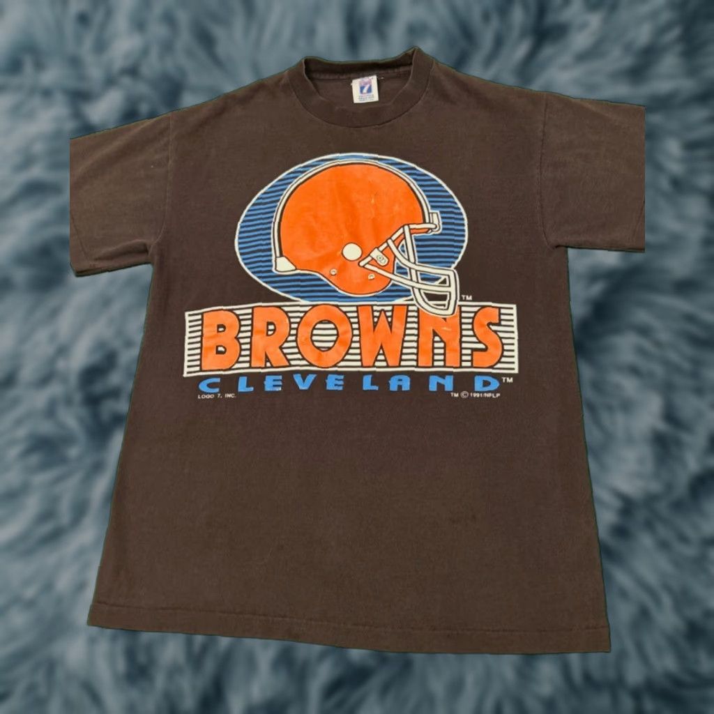 Logo 7 VINTAGE 90s Cleveland Browns NFL Logo 1991 VTG Shirt Mens Size Medium USA Logo 7 Black Short Sleeve T-Shirt Browns Mens Medium 90s Sports Vintage Size US M / EU 48-50 / 2 - 1 Thumbnail