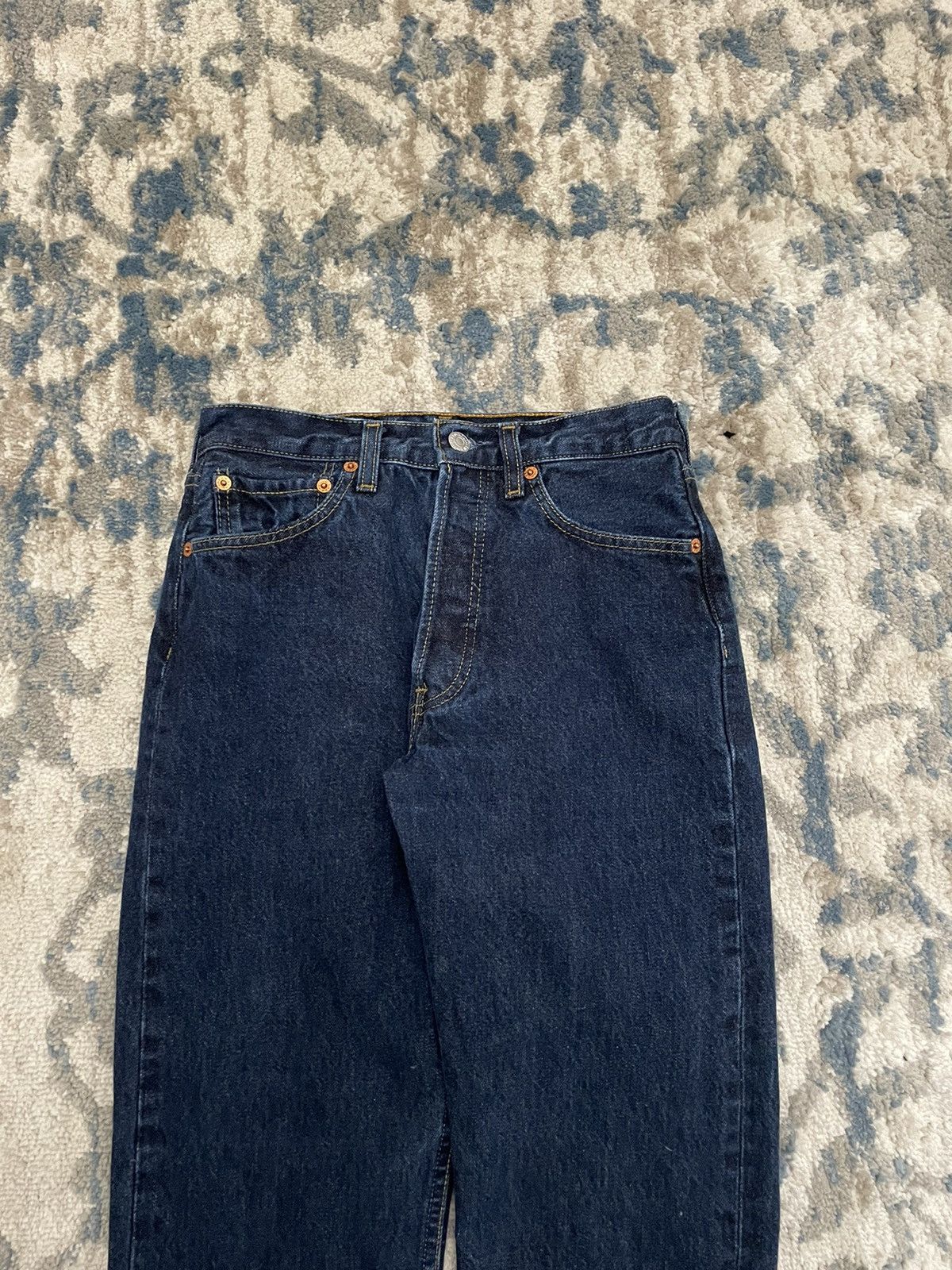 Levi's Vintage 90s Levi’s 501 Dark Wash Jeans 28X32 Silvertab Size US 28 / EU 44 - 2 Thumbnail