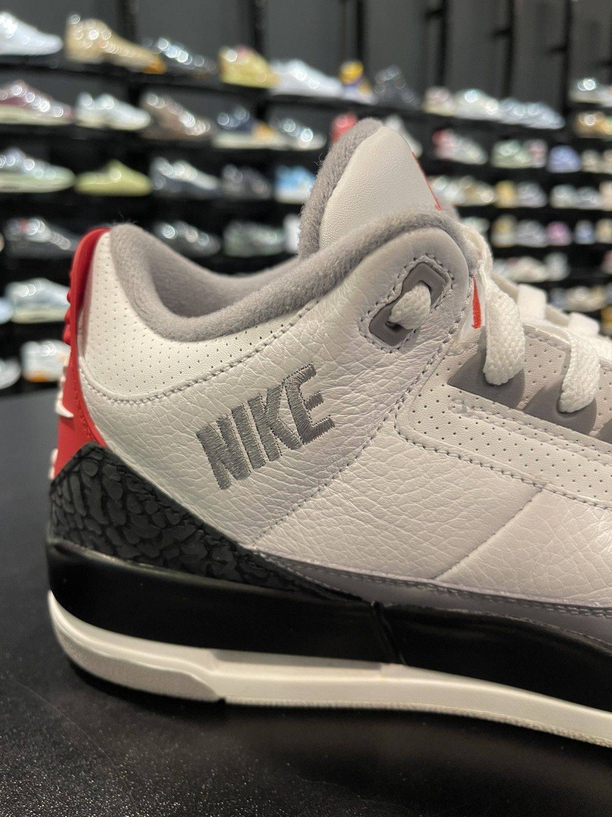 Jordan Brand Size 13 - Jordan 3 Retro Tinker Hatfield Size US 13 / EU 46 - 6 Thumbnail