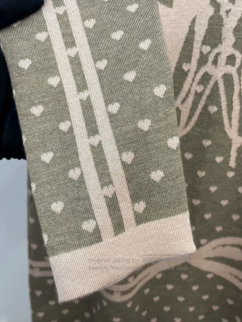 Hermes Hermes Jacquard heart knit cashmere dress Size XXS / US 00 / IT 34 - 4 Thumbnail