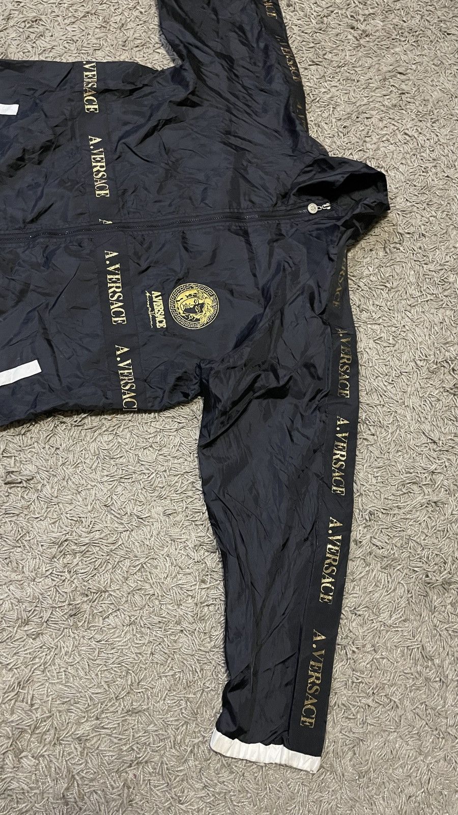 Versace A.VERSACE China Size US L / EU 52-54 / 3 - 1 Thumbnail