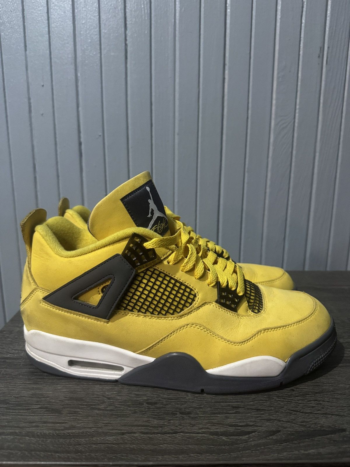 Jordan Brand Air Jordan 4 IV Retro “Lightning” size 12 Size US 12 / EU 45 - 1 Thumbnail