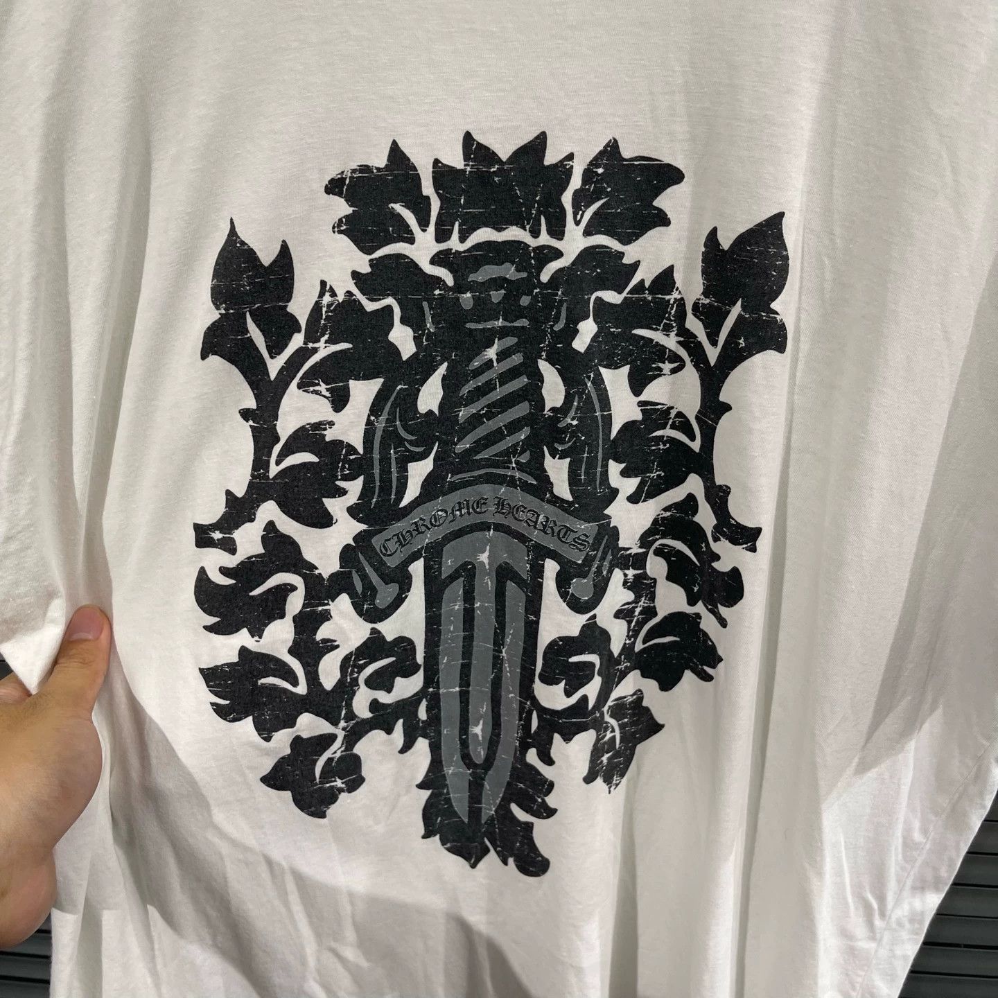 Chrome Hearts Chrome Hearts White Vine Sword Print SS Tee XL 99 New Size US XL / EU 56 / 4 - 6 Thumbnail
