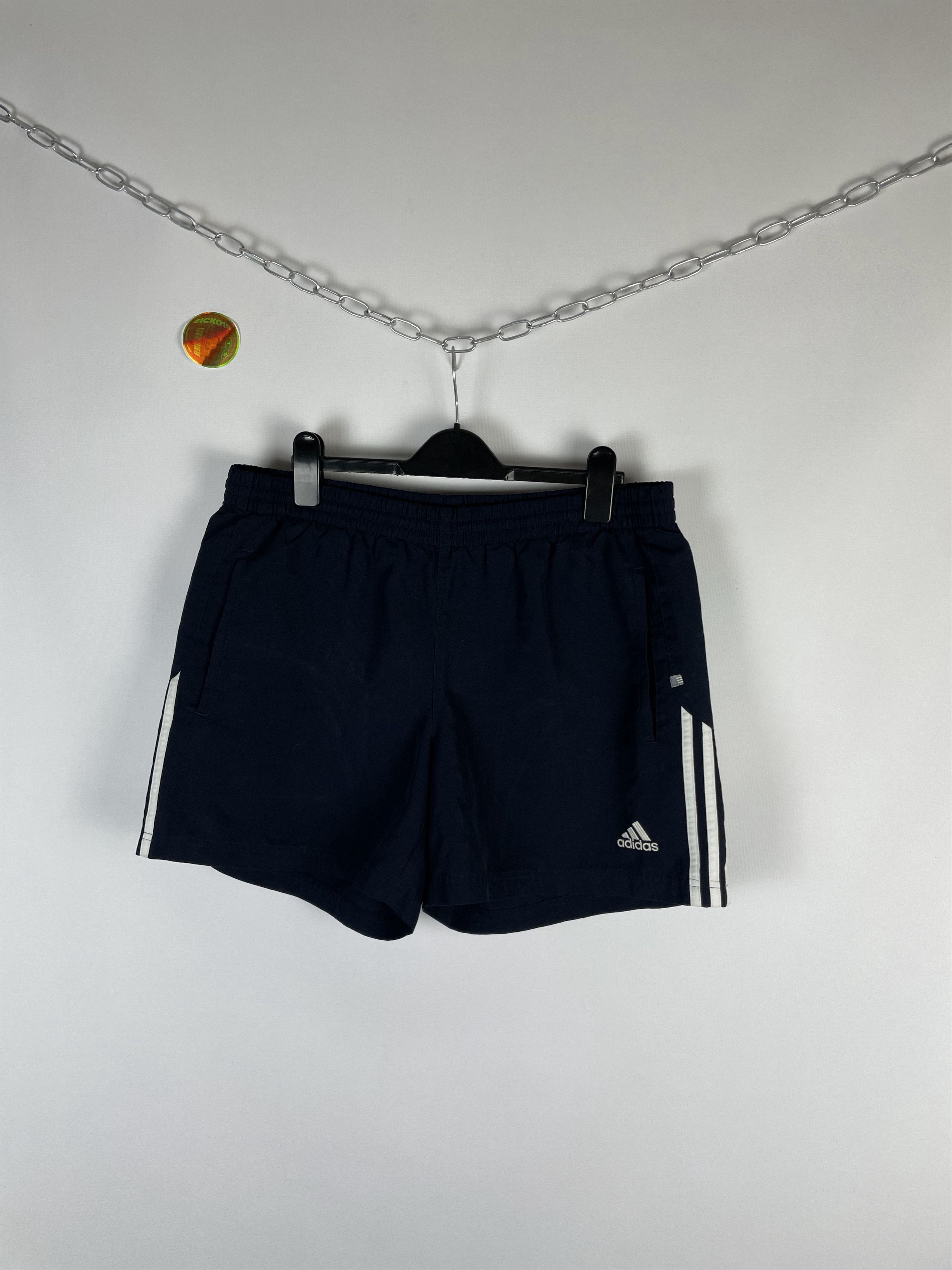 Adidas Vintage Adidas Shorts Y2k Size US 34 / EU 50 - 3 Thumbnail
