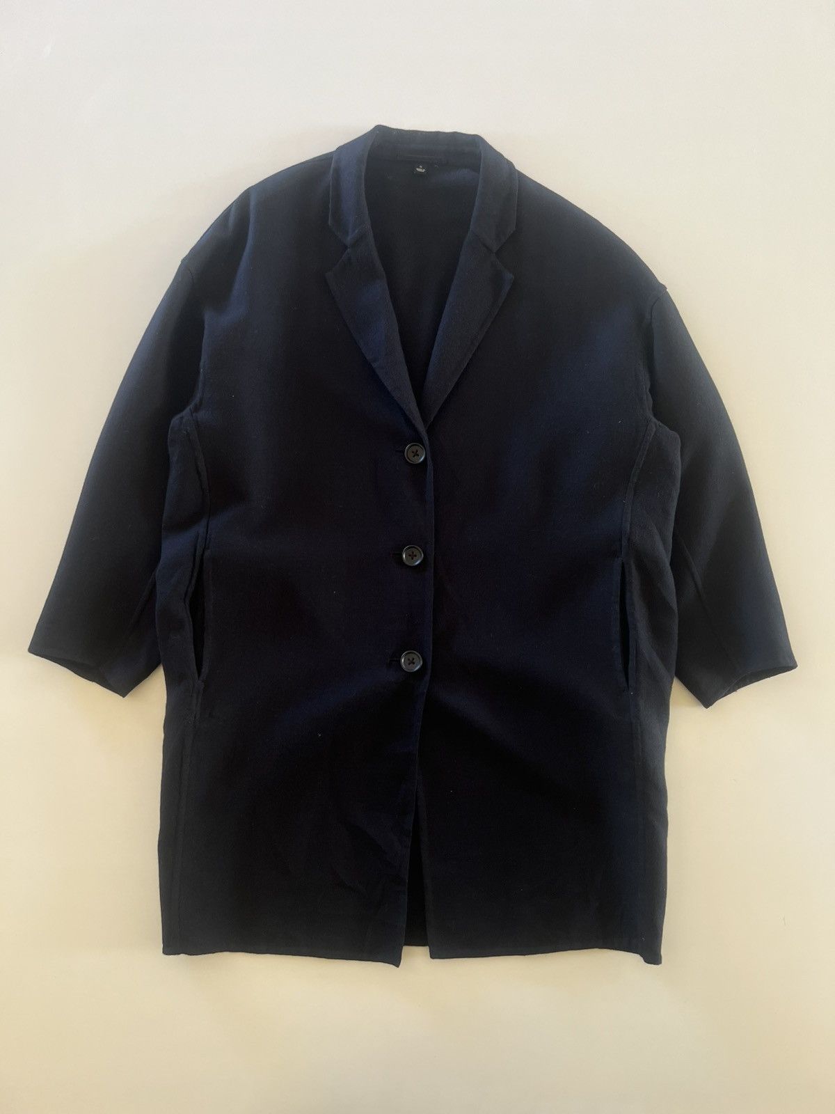 Uniqlo Uniqlo Black Coat Womenswear Size S / US 4 / IT 40 - 1 Thumbnail
