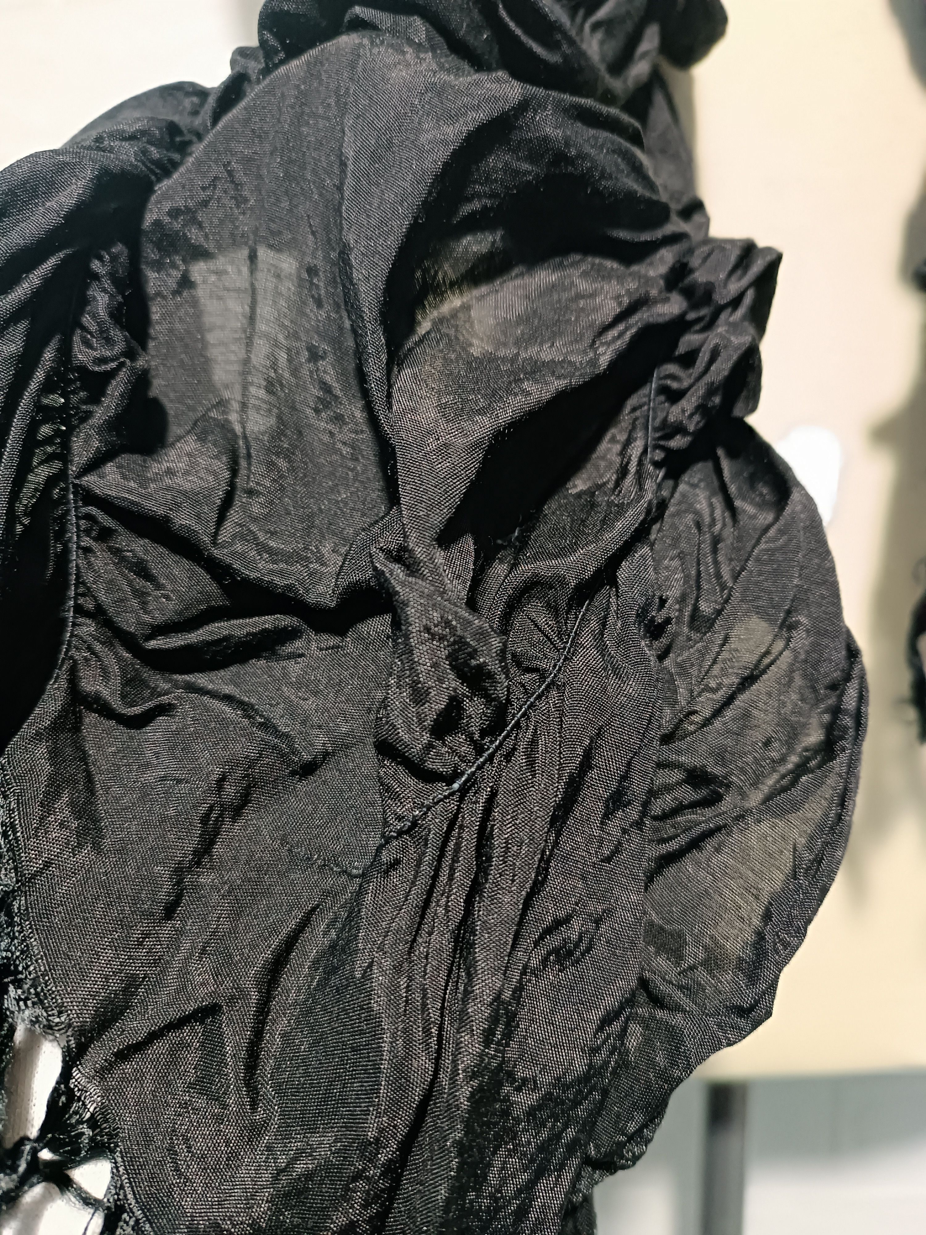 Other Black Crinkle Scraf Size ONE SIZE - 3 Thumbnail