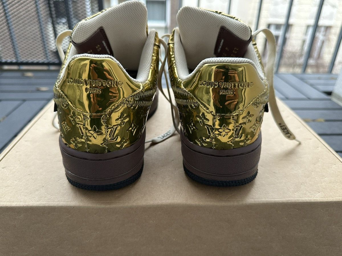 Louis Vuitton Louis Vuitton Nike Air Force 1 Low Gold Size US 6 / EU 39 - 4 Thumbnail