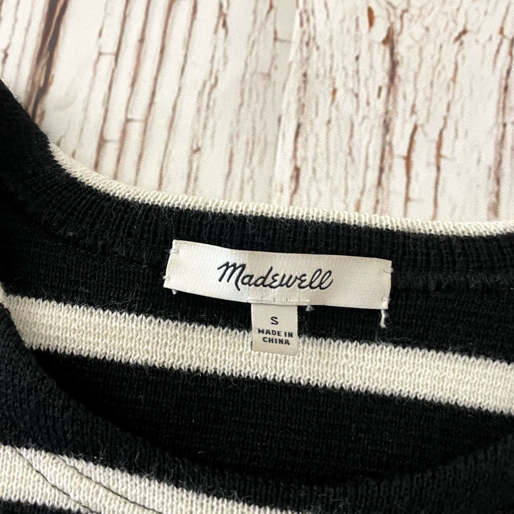 Madewell VINTAGE? Madewell Short Sleeve Striped Sweater Top Women's Small Black White Wool Blend Size S / US 4 / IT 40 - 2 Thumbnail