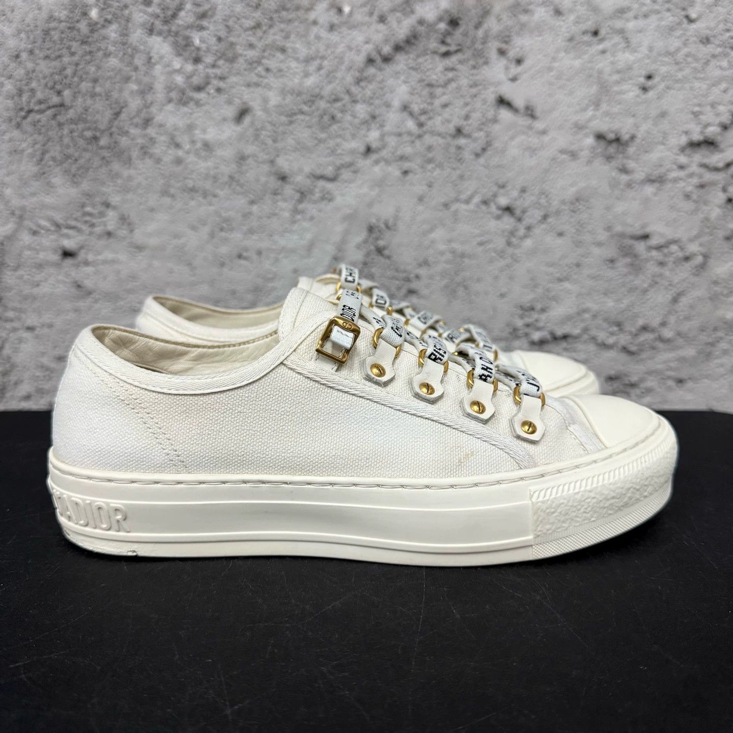 Dior Dior Used Sneakers Women's 36 Size US 5 / IT 35 - 1 Thumbnail