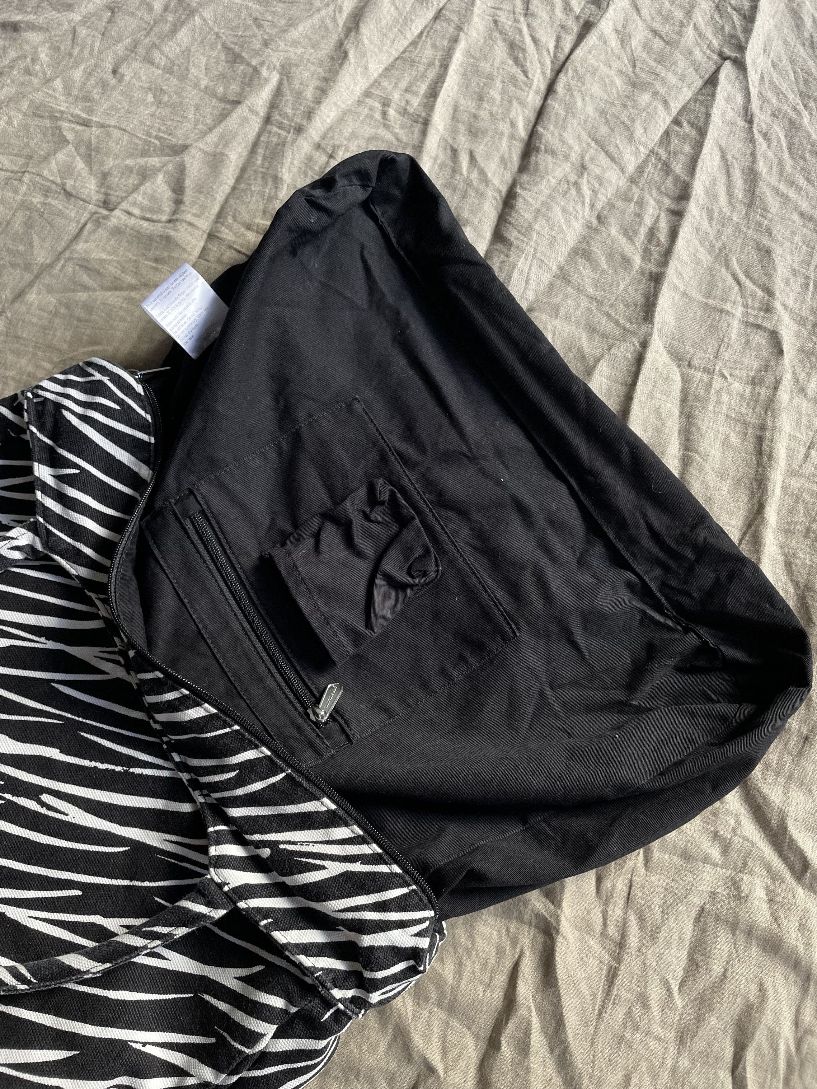 Marimekko Marimekko Zebra Pattern Handbag Shoulder Bag 7862AC Size ONE SIZE - 11 Thumbnail