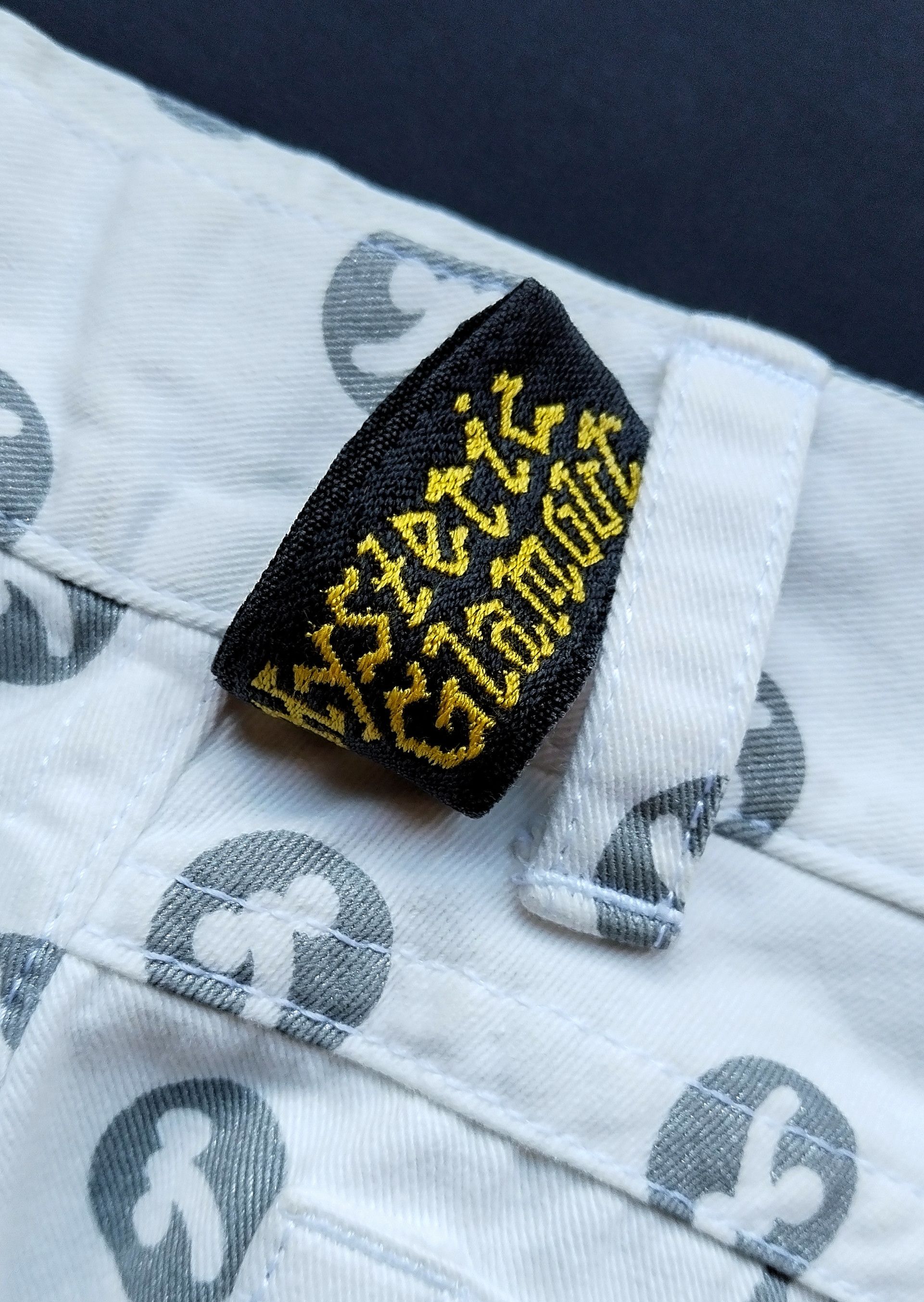 Hysteric Glamour Mini d*cks print mini skirt Size 26" / US 2 / IT 38 - 9 Thumbnail