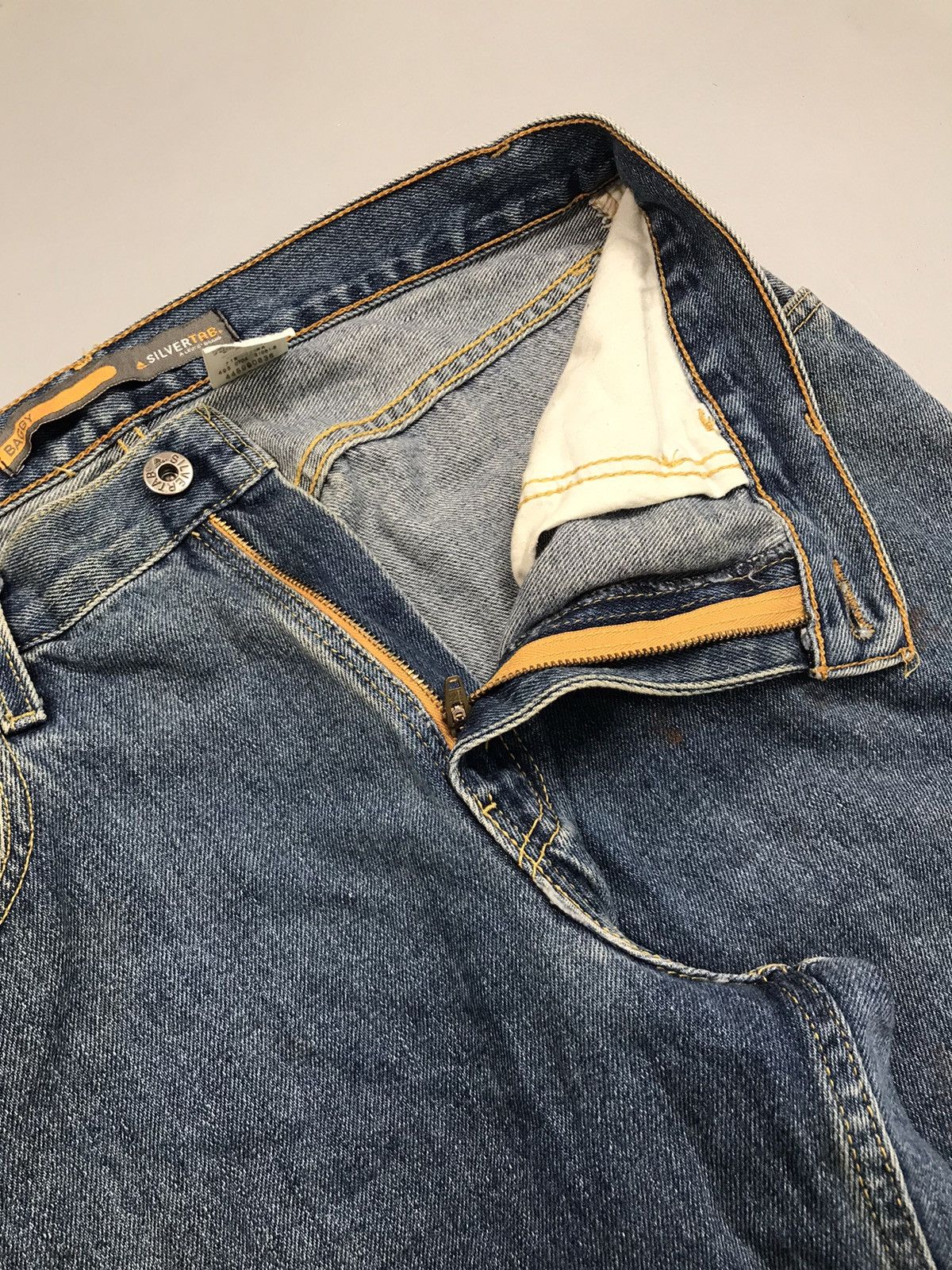 Levi's Vintage Levi’s silver tab denim Size US 34 / EU 50 - 7 Thumbnail
