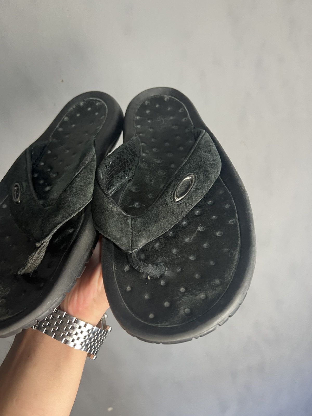 Oakley 90s Oakley Flip Flops Slides Sandals Size US 10 / EU 43 - 3 Thumbnail