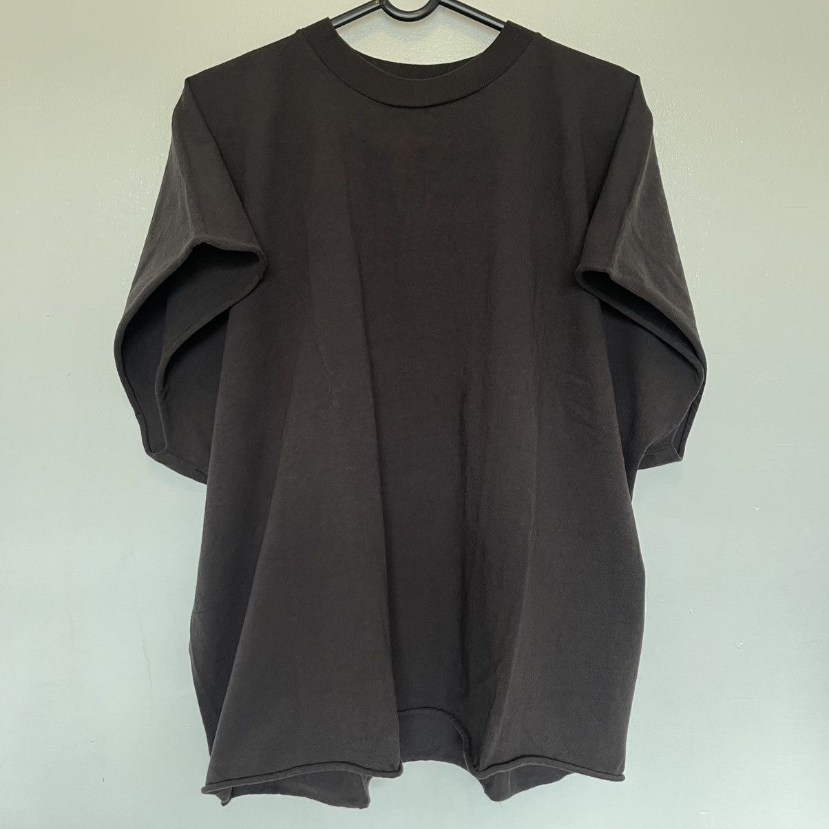 Yeezy Yeezy One Box Tee Size US L / EU 52-54 / 3 - 2 Thumbnail