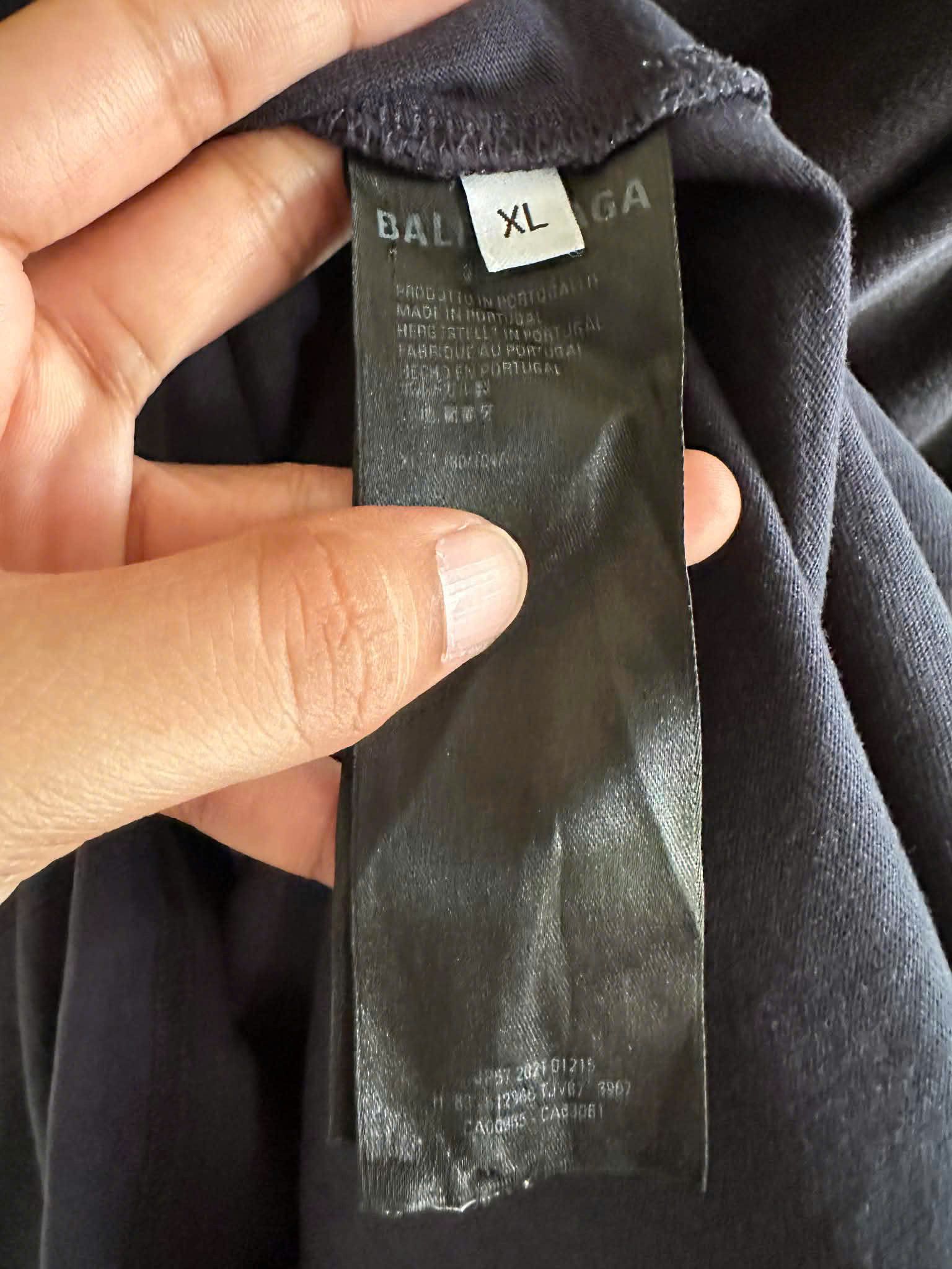 Balenciaga BALENCIAGA T SHIRT Size US XL / EU 56 / 4 - 3 Thumbnail