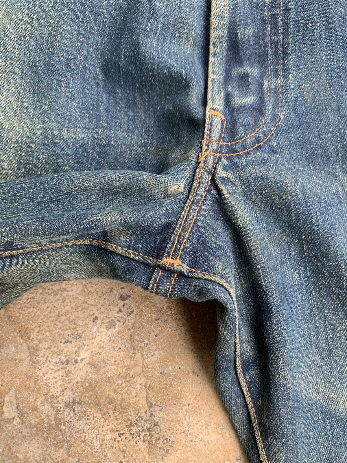 Levi's × Vintage Big E Vintage Levi’s 501 Redline Jeans Selvedge Distressed Size US 29 - 12 Thumbnail