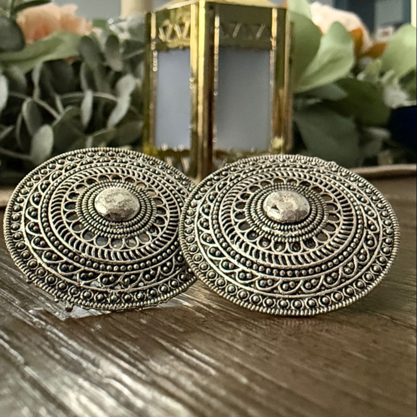 & Other Stories Ethnic Tribal Oxidized Silver Plated Round Stud Earrings Size ONE SIZE - 1 Thumbnail