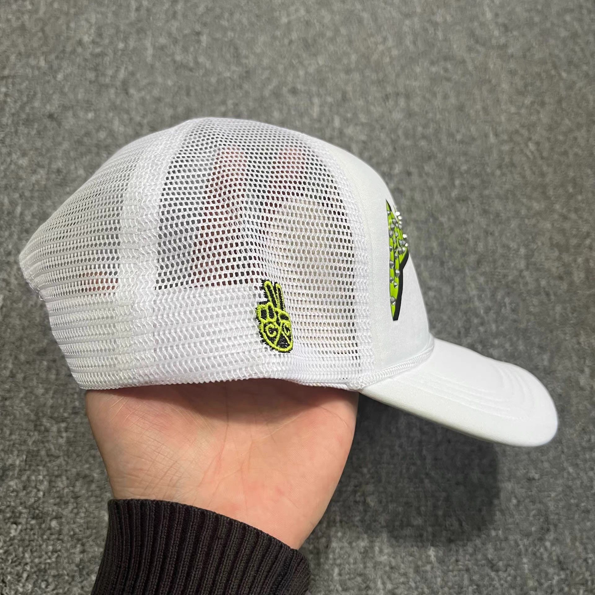 Cross Colours Cross Colours Curved Brim Mesh Trucker Baseball Cap Q7 Size ONE SIZE - 6 Thumbnail