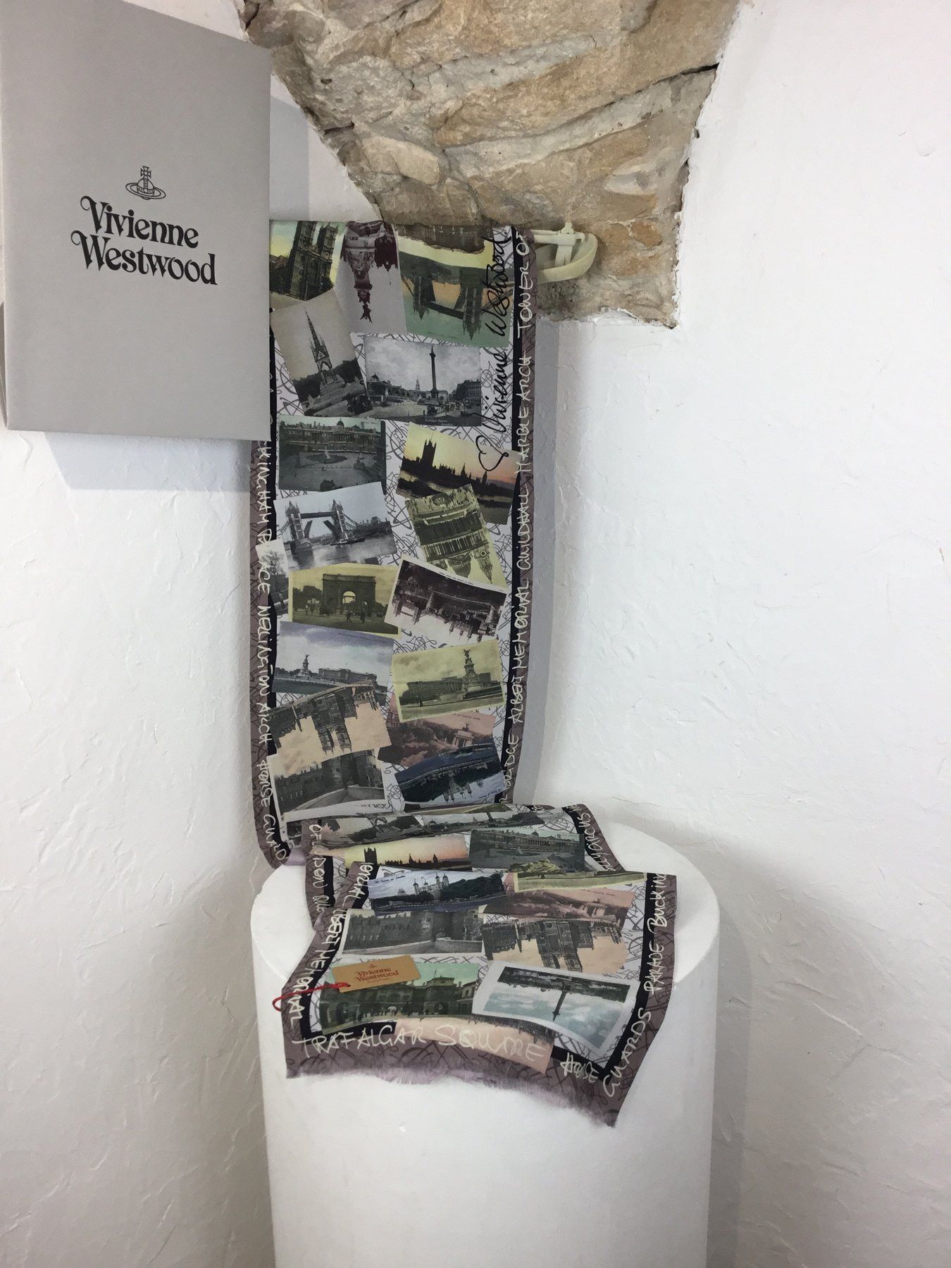 Vivienne Westwood Silk stole Vivienne Westwood Size ONE SIZE - 7 Thumbnail
