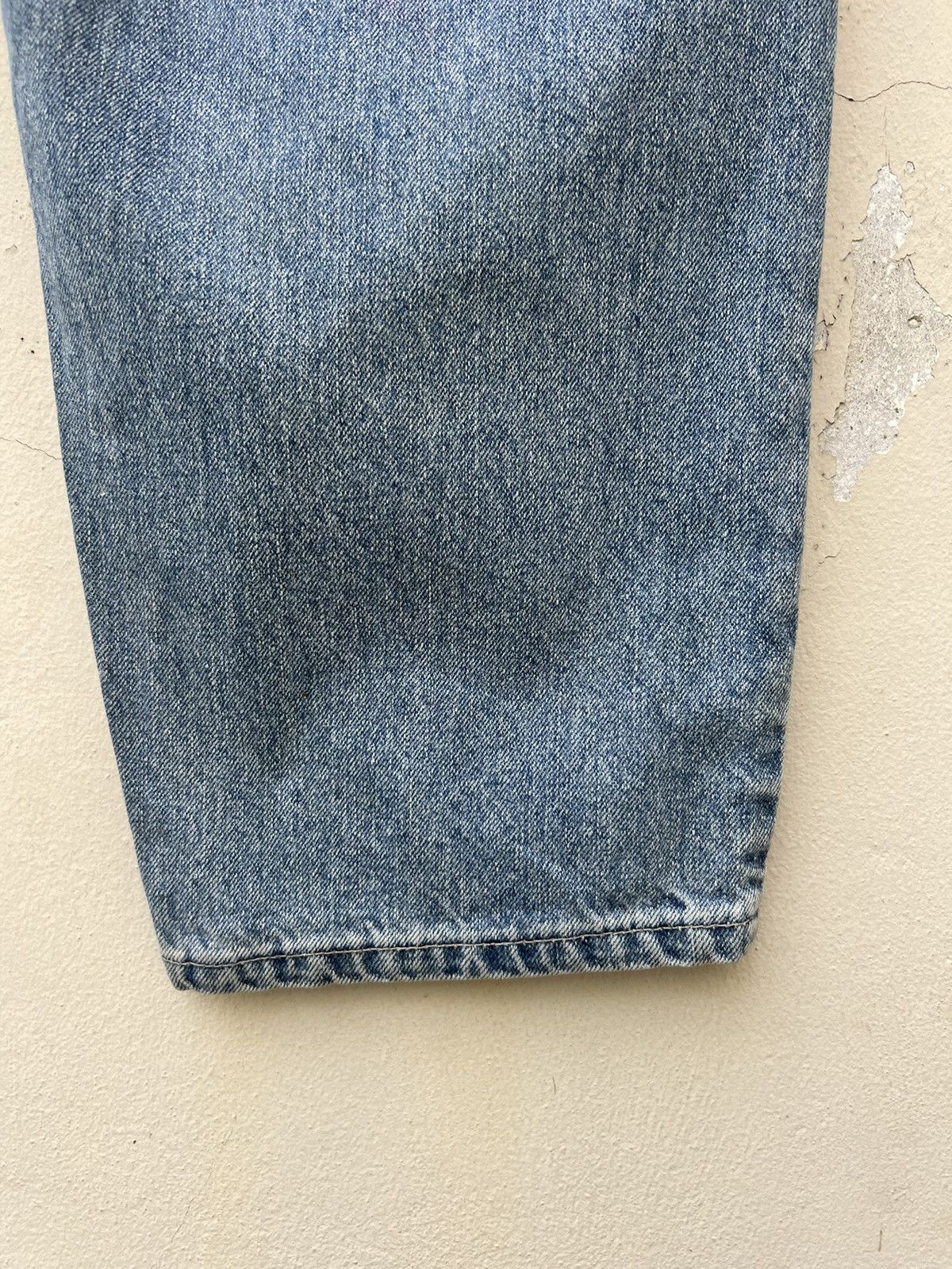 Levi's Vintage 1992 Levi’s L2 Light Blue Denim Baggy Fit Jeans Size US 33 - 22 Thumbnail