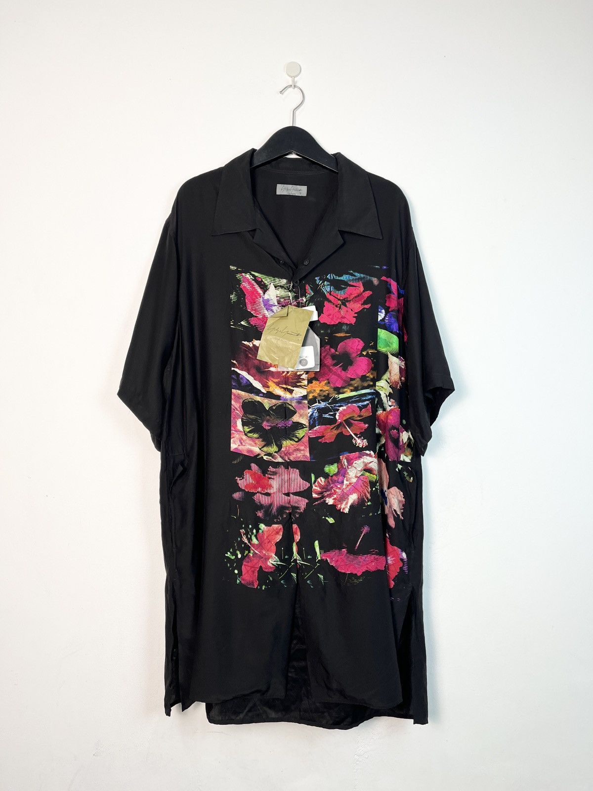 Yohji Yamamoto NWT Yohji Yamamoto Pour Homme Flashi PKB Flower Silk Shirt Size US XL / EU 56 / 4 - 1 Thumbnail