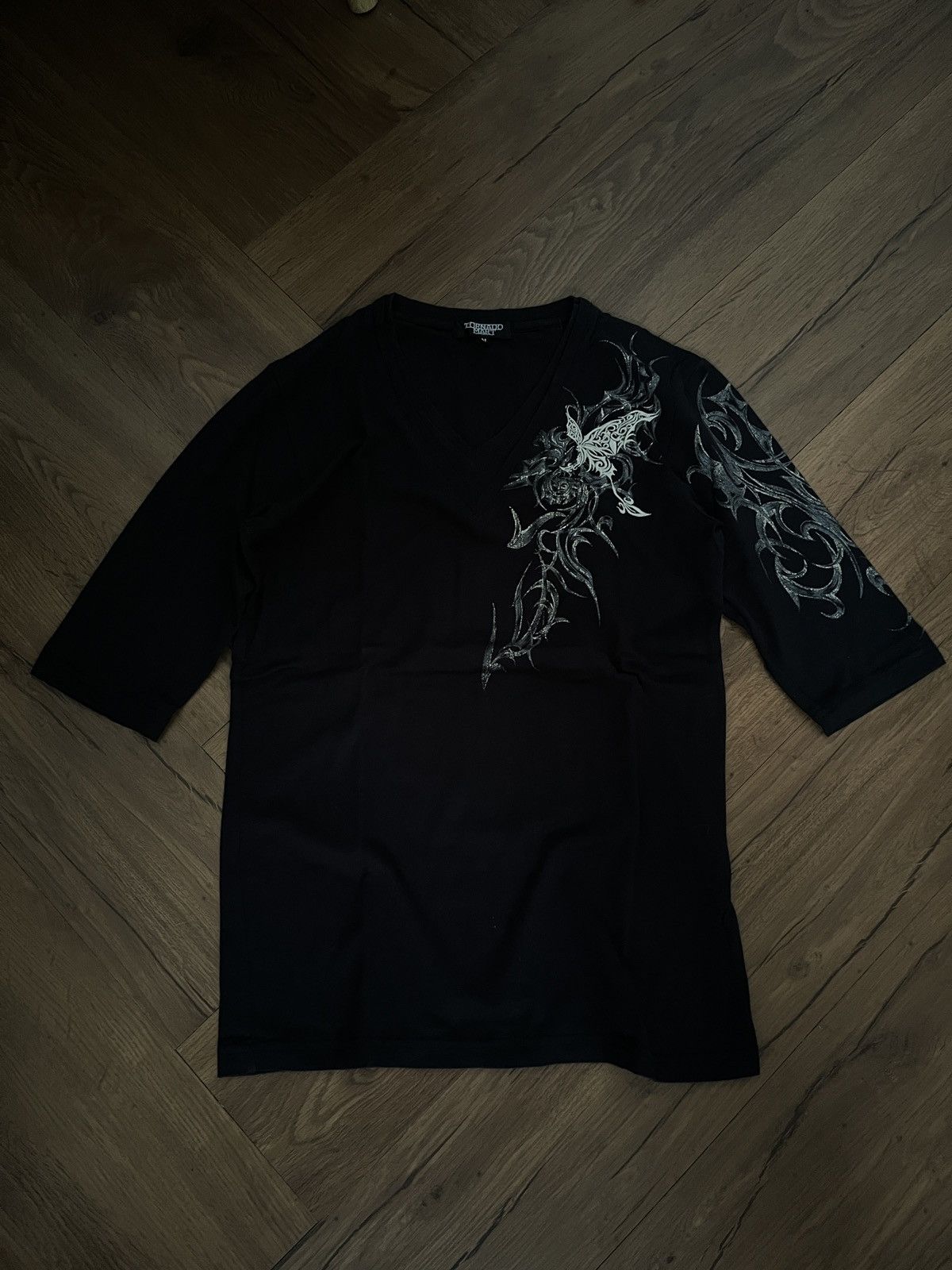 Tornado Mart Tornado Mart Vkei Gothic Pattern Raglan Shirt Size US M / EU 48-50 / 2 - 2 Thumbnail