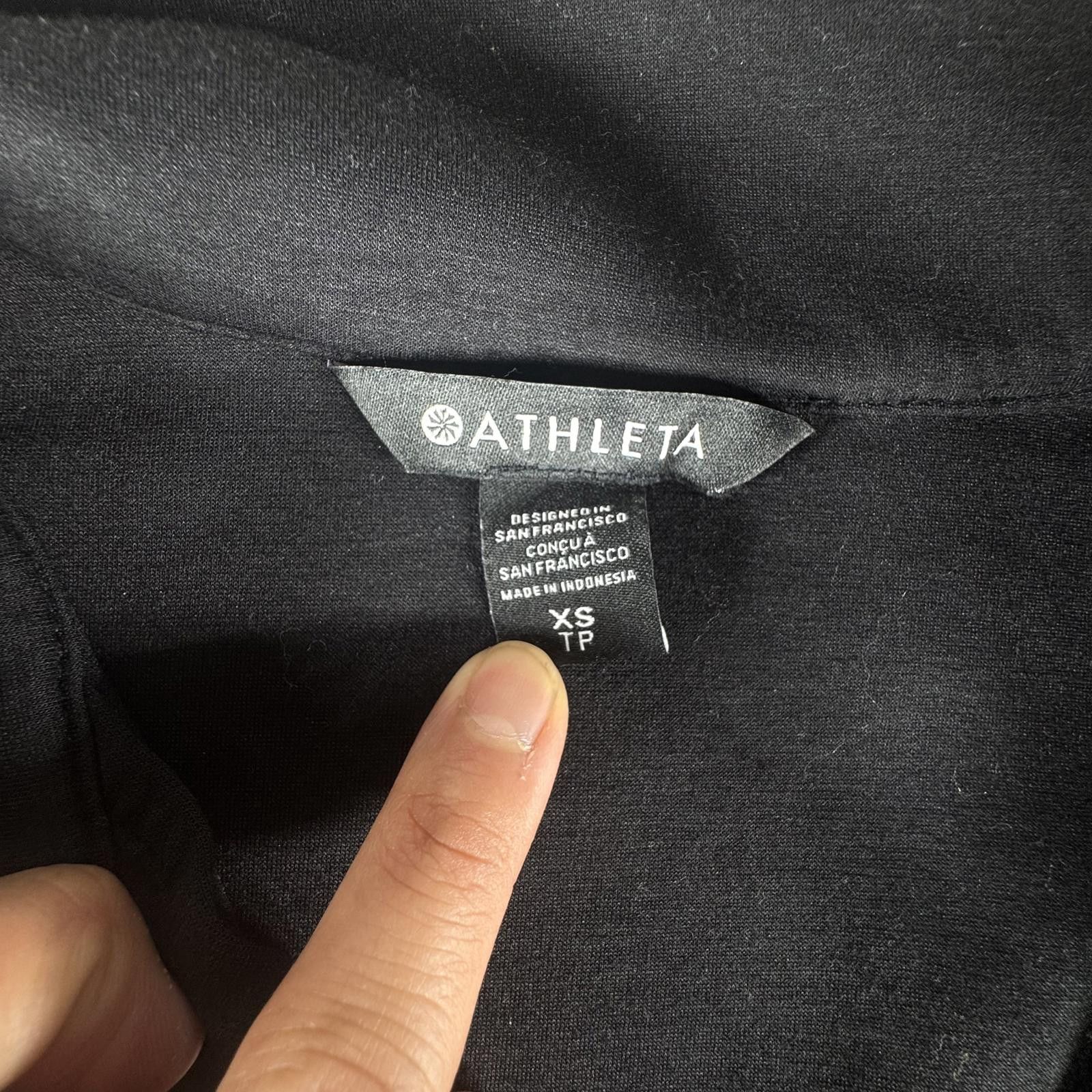 Other Athleta Dress Women's XS Black Front Zip Long Sleeve Size XS / US 0-2 / IT 36-38 - 2 Thumbnail