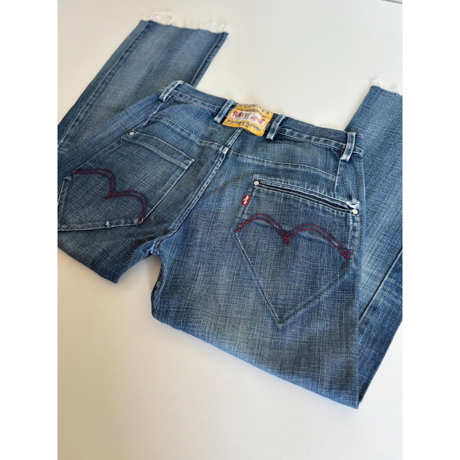 Levi's Vintage Levi's Red Tab Jeans W32 2000s Denim Horse Print Size US 32 / EU 48 - 1 Thumbnail