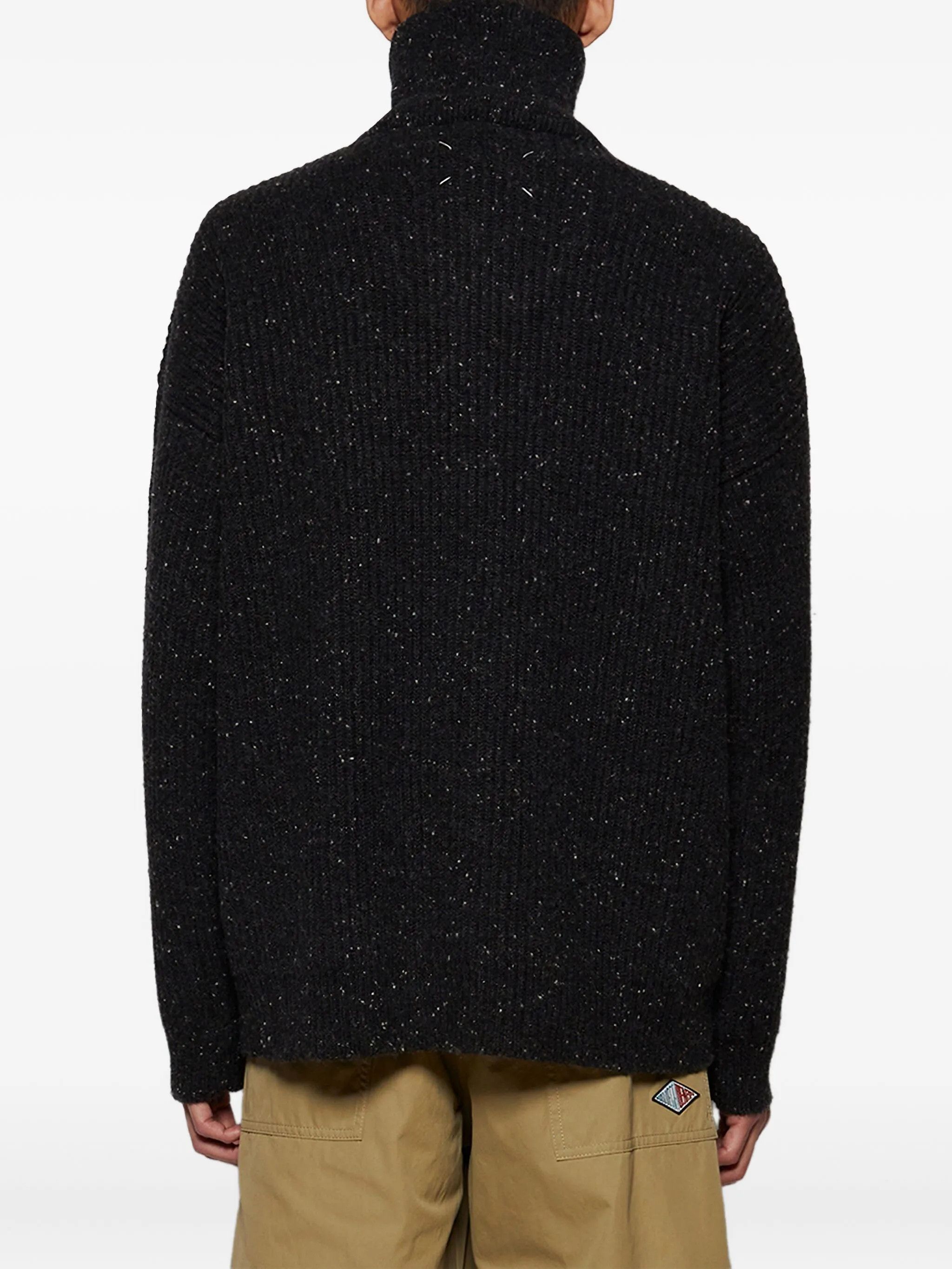 Maison Margiela o1w1db10226 Zip-neck Textured Knit Sweater in Dark Grey Size US XL / EU 56 / 4 - 5 Thumbnail