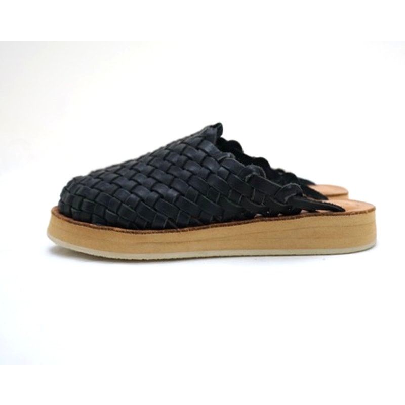 Tru Self Care Boutique Mule Shoes Negro Leather Sandals Womens 7 in Black