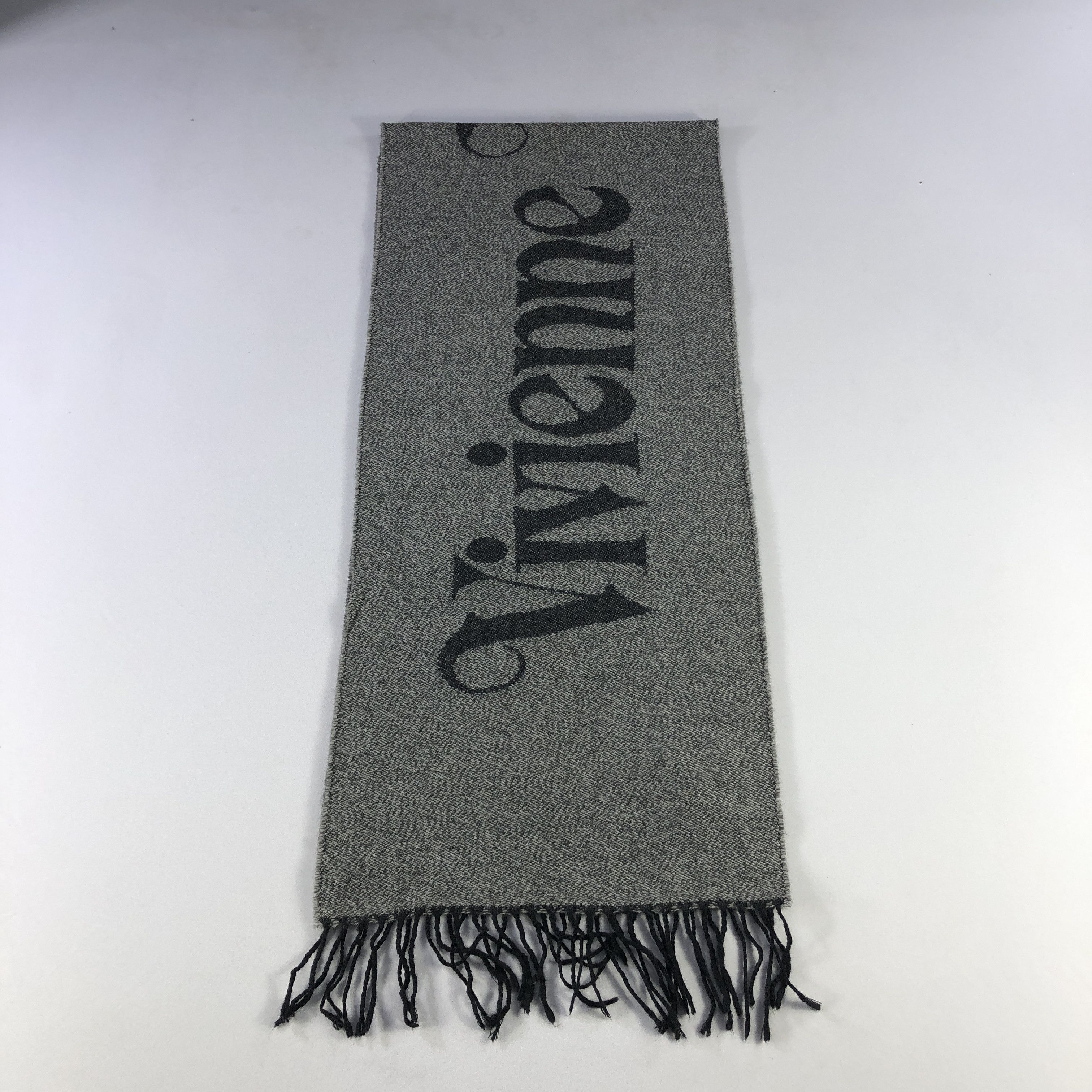 Vivienne Westwood Vivienne Westwood Spell Out Scarf Muffler Neckwear V2835 Size ONE SIZE - 2 Thumbnail