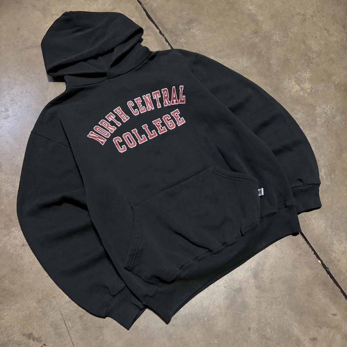 Russell Athletic Vintage Russell Athletic Hoodie Sweatshirt Faded Black Boxy Size US S / EU 44-46 / 1 - 2 Thumbnail