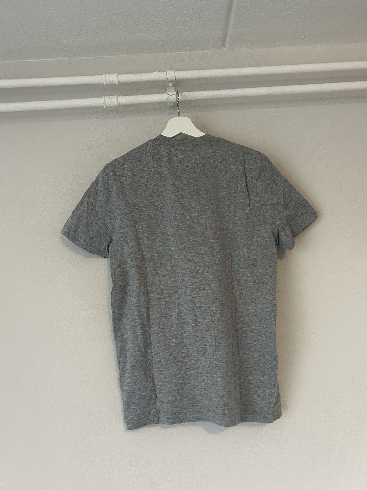 Louis Vuitton Grey Paint Splatter Logo T-Shirt Size US S / EU 44-46 / 1 - 5 Thumbnail