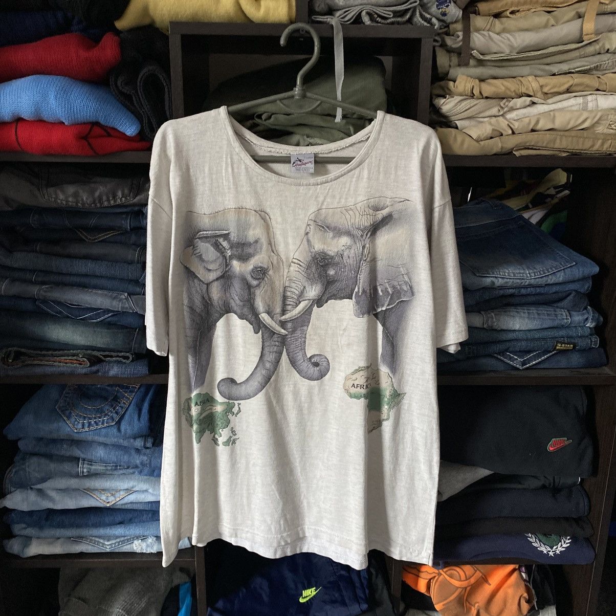 Other Vintage Harlequin Elephant nature 1992 big logo tee size XL Size US XL / EU 56 / 4 - 1 Thumbnail