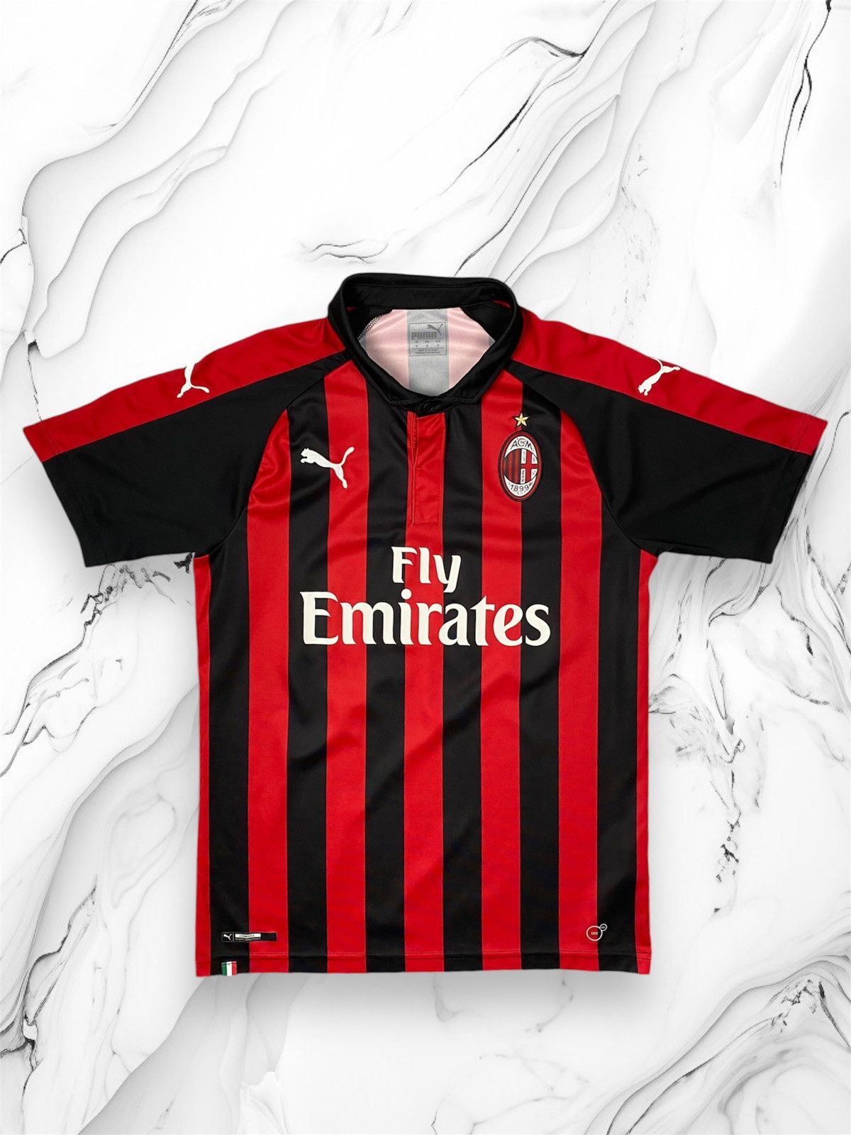 Puma × Vintage Puma AC Milan 2018 2019 Home Soccer Jersey Tee Size US M / EU 48-50 / 2 - 1 Thumbnail