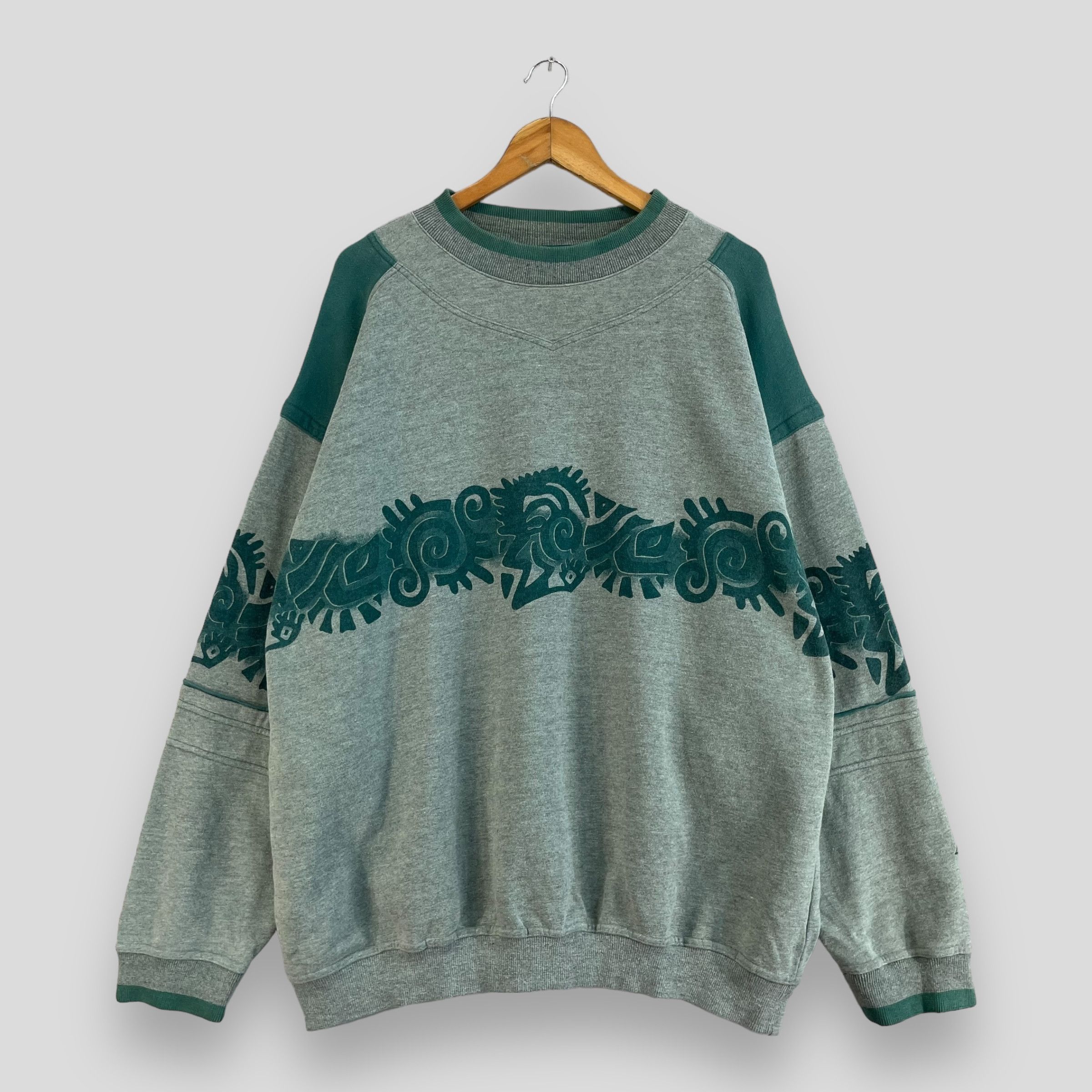 Le Coq Sportif × Vintage Vintage LE COQ SPORTIF Tribal Tattoo Style Stripe Sweatshirt Size US L / EU 52-54 / 3 - 1 Thumbnail