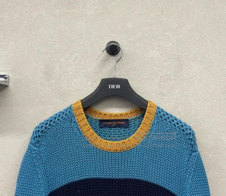 Louis Vuitton Louis Vuitton Colorblock Knit Sweater. Size US S / EU 44-46 / 1 - 4 Thumbnail