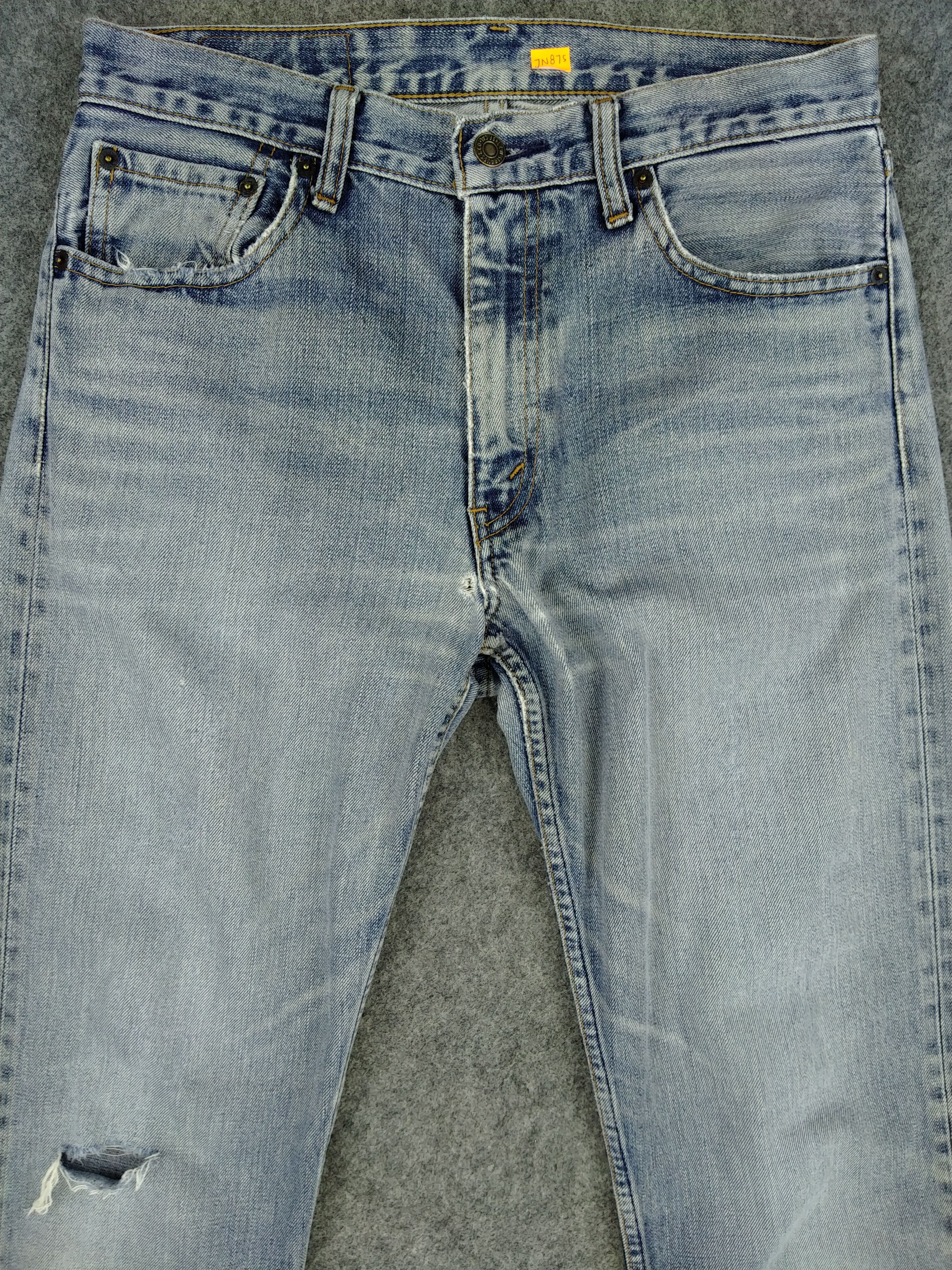 Levi's Light Indigo Vintage Levi's 505 Jeans 31x27 Denim -JN875 Size US 31 - 3 Thumbnail