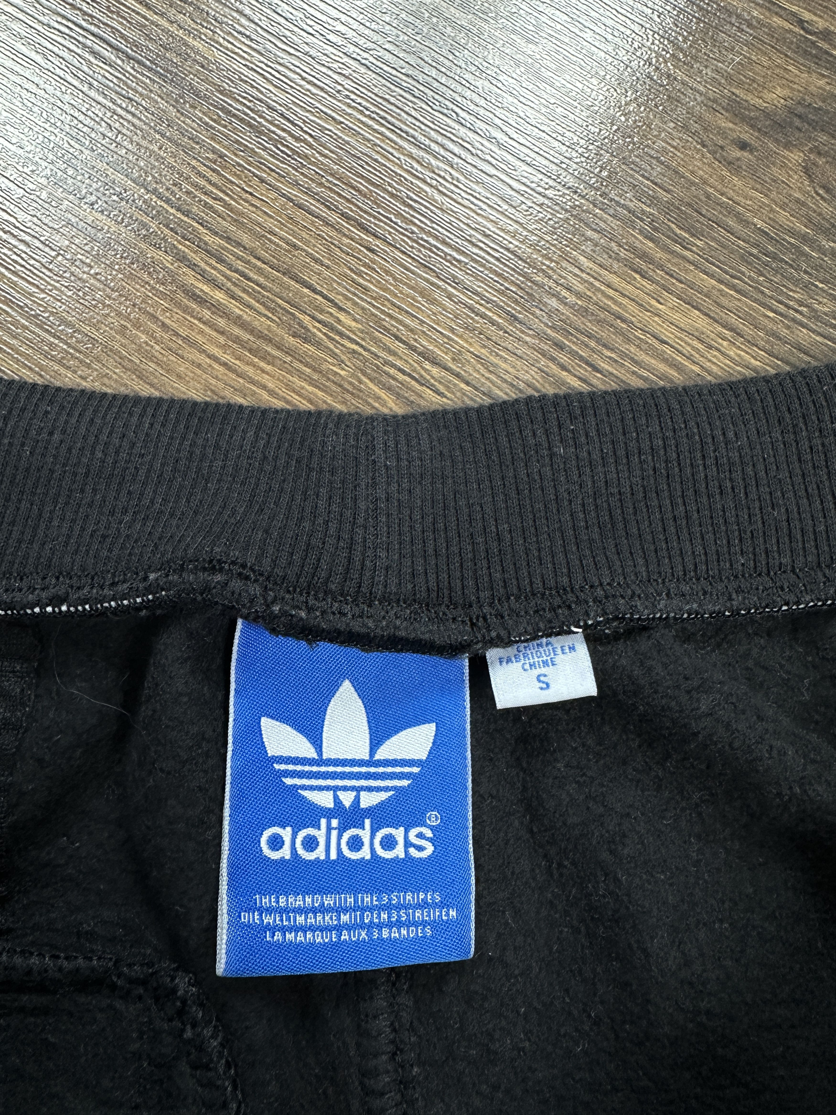 Adidas Adidas Chile 62 sweatpants cotton track pants Size US 30 / EU 46 - 7 Thumbnail