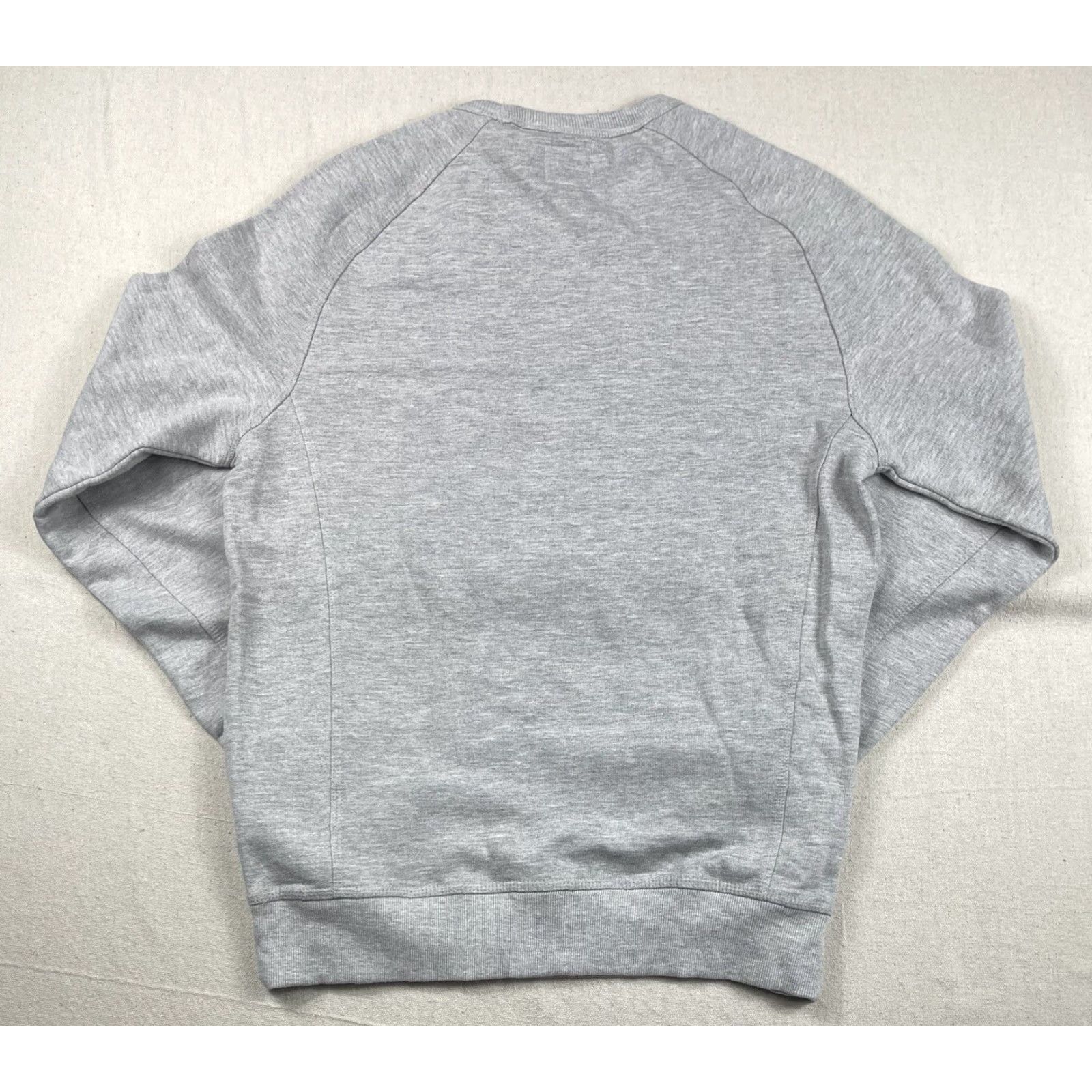 Champion Champion Mens Sz Medium Crewneck Sweatshirt Gray Script Spell Out Collegiate Crewneck Sweatshirt Men Gray Collegiate Athletic Sweatshirt B10 Size US M / EU 48-50 / 2 - 2 Thumbnail