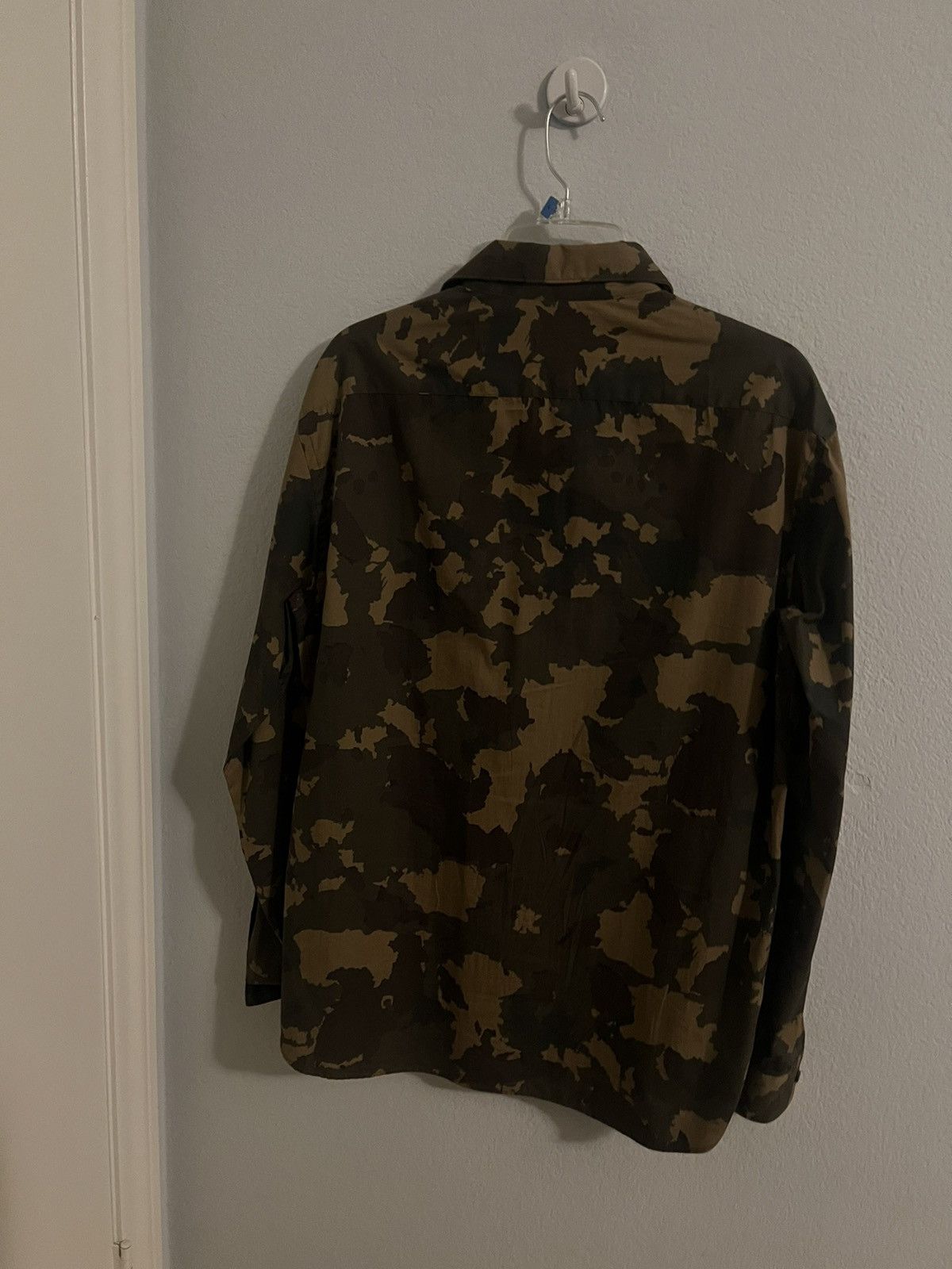 Zara Zara camo long sleeve button up Size US L / EU 52-54 / 3 - 3 Thumbnail