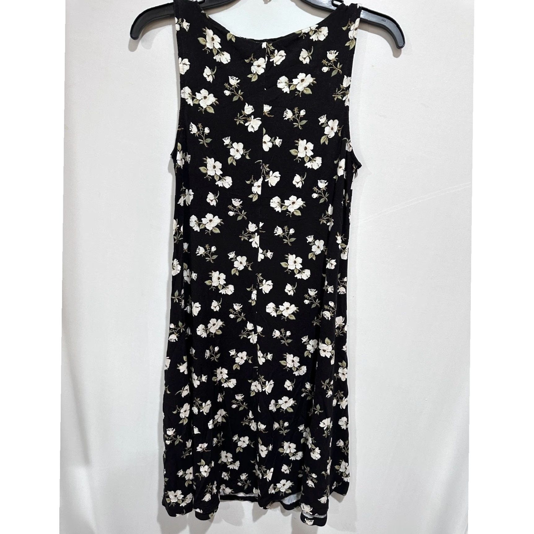 Old Navy VINTAGE Old Navy Dress XS Tall Black Floral Sleeveless Tank A-Line Swing Stretch Dainty Size XS / US 0-2 / IT 36-38 - 3 Thumbnail