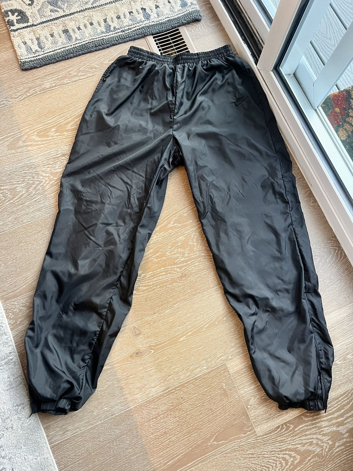 Nike Nike Parachute Pants M XL Size US 30 / EU 46 - 1 Thumbnail