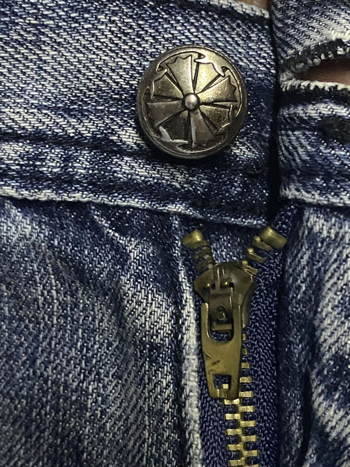 Japanese Brand Vintage Japanese Brand Midas Studd Backpatch Distressed Jean Size US 32 / EU 48 - 10 Thumbnail