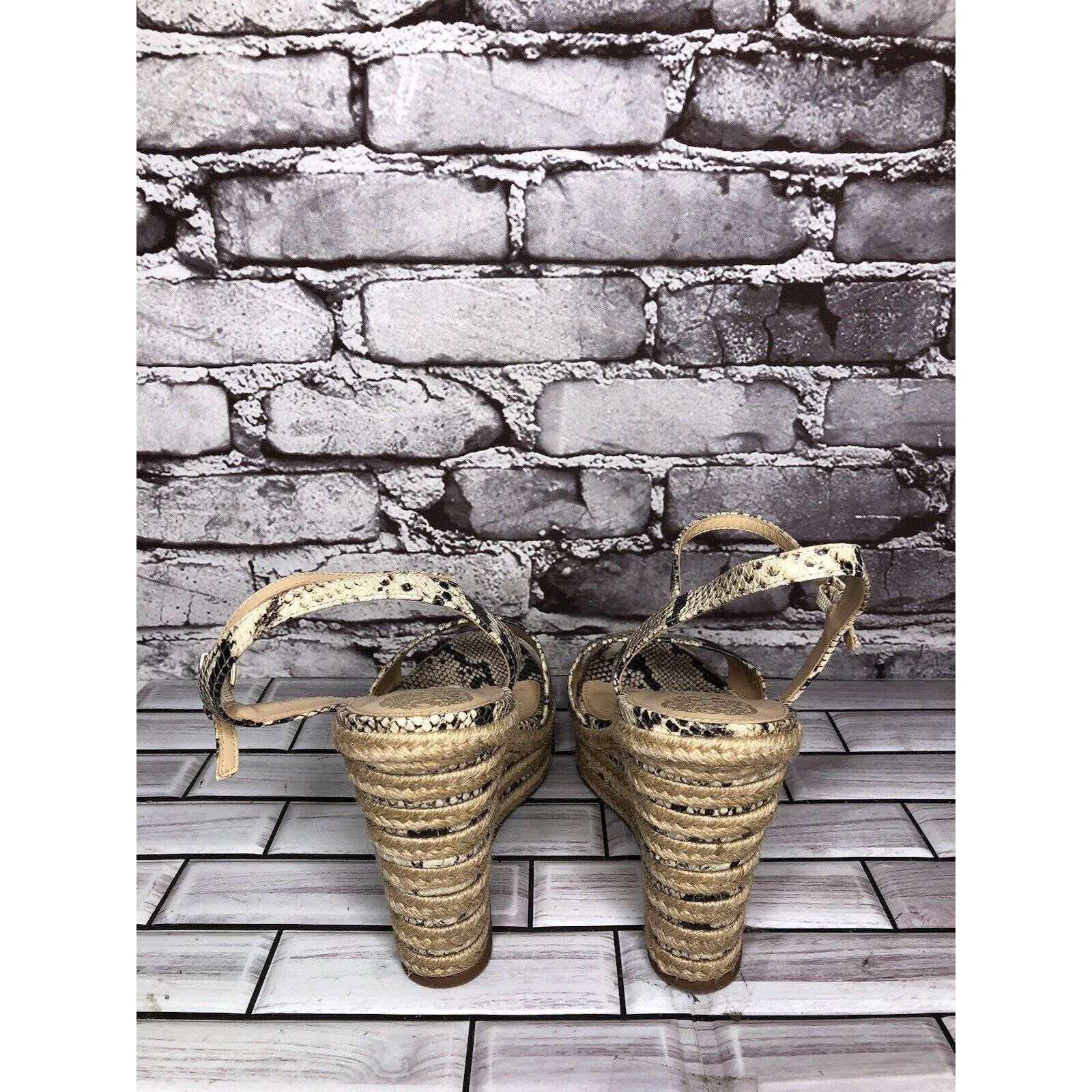 Vince Camuto Vince Camuto Marybell Ivory Leather Snake Wedge Espadrilles Size US 10.5 / IT 40.5 - 4 Thumbnail