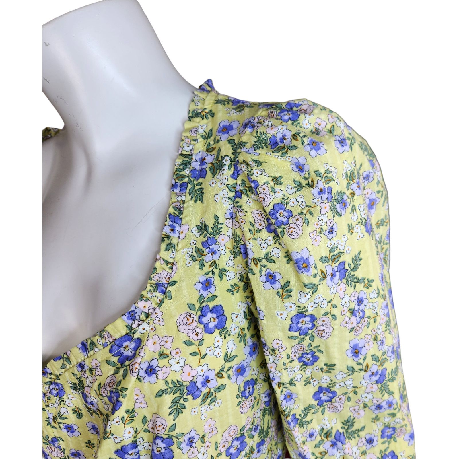 Topshop NWT Topshop Womens Size 8 Green Purple Floral Cropped Ruffle Size M / US 6-8 / IT 42-44 - 17 Thumbnail