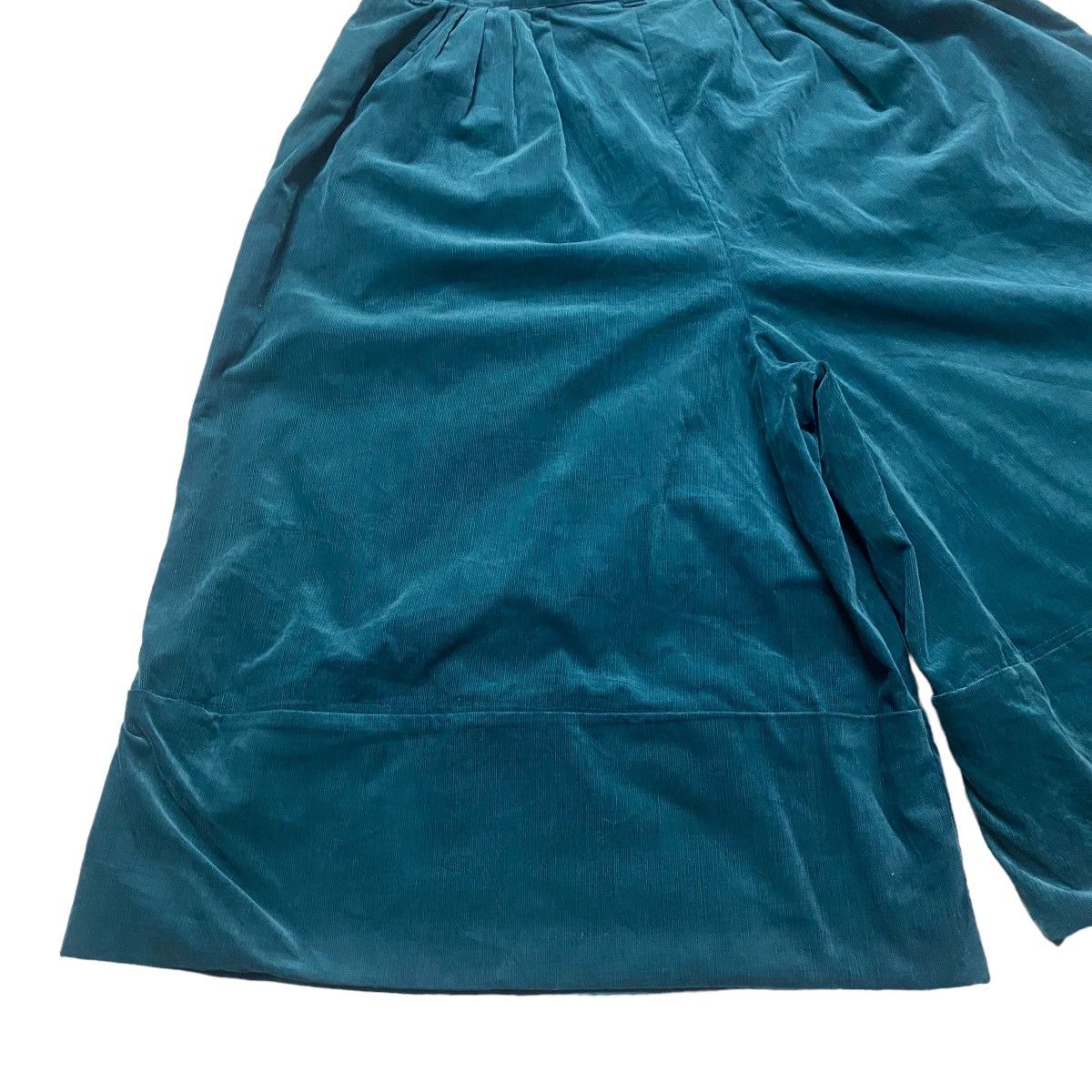 Issey Miyake Sunao kuwahara Velvet Pleated Hakama Pants Cropped Size 30" / US 8 / IT 44 - 9 Thumbnail