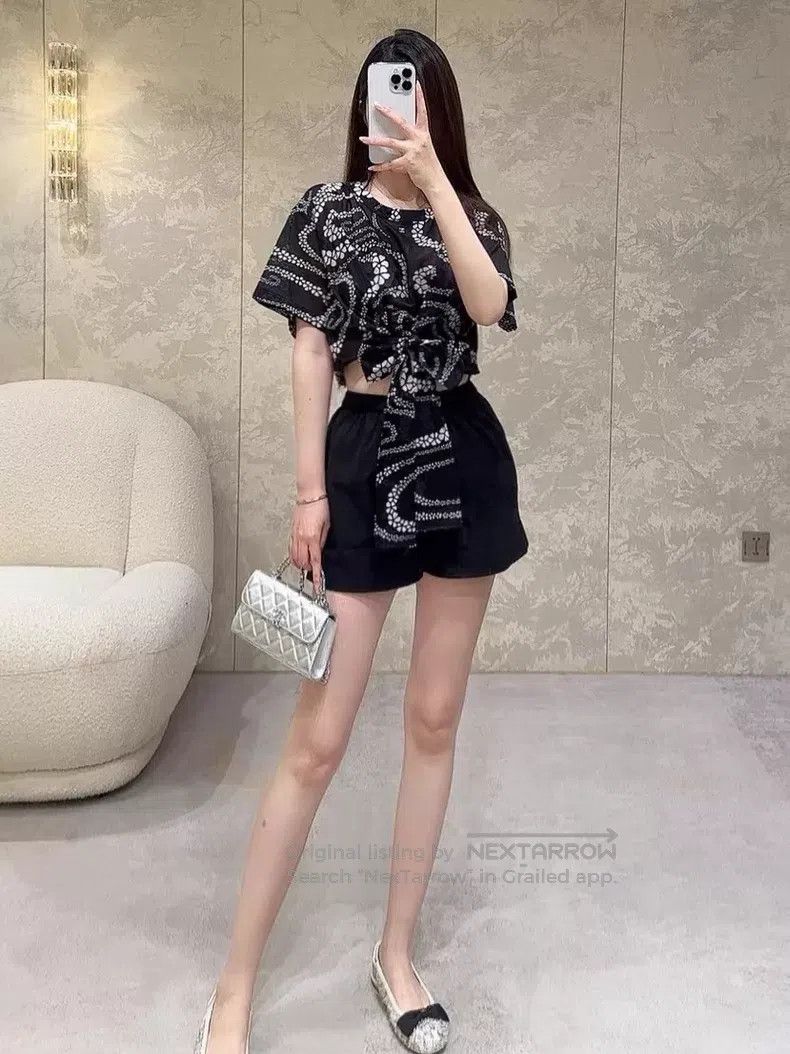 Chanel Chanel Wavy double C short sleeves Size XXS / US 00 / IT 34 - 9 Thumbnail