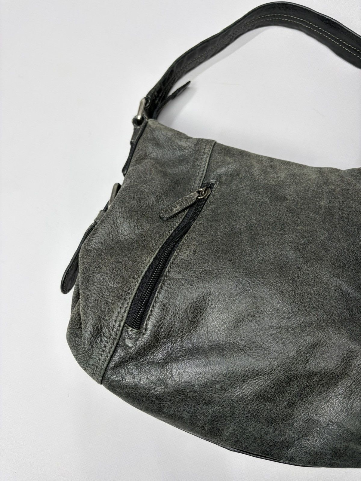 Hedi Slimane Distressed Leather Shoulder Bag Olive Vintage Slouchy Hobo Size ONE SIZE - 9 Thumbnail