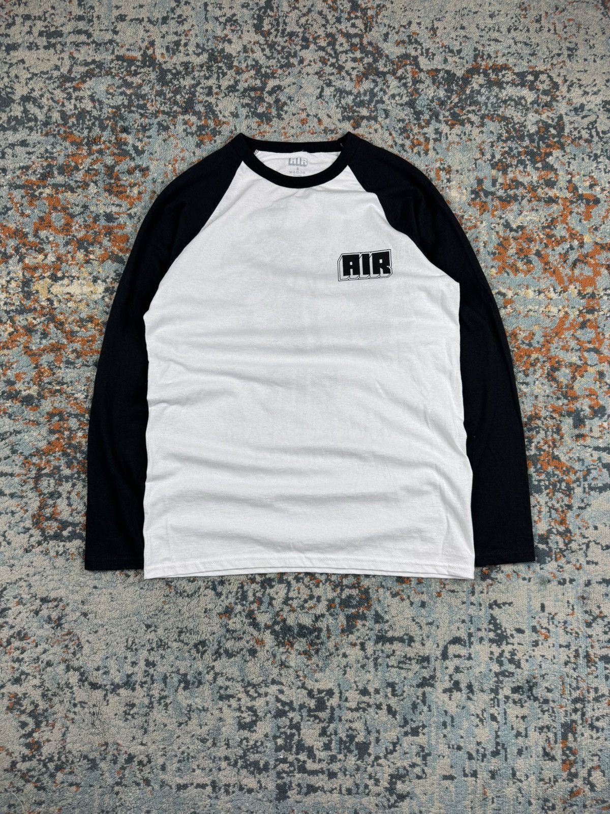 Band Tees Vintage style Air Moon safari tour merch long sleeve tee Size US S / EU 44-46 / 1 - 2 Thumbnail